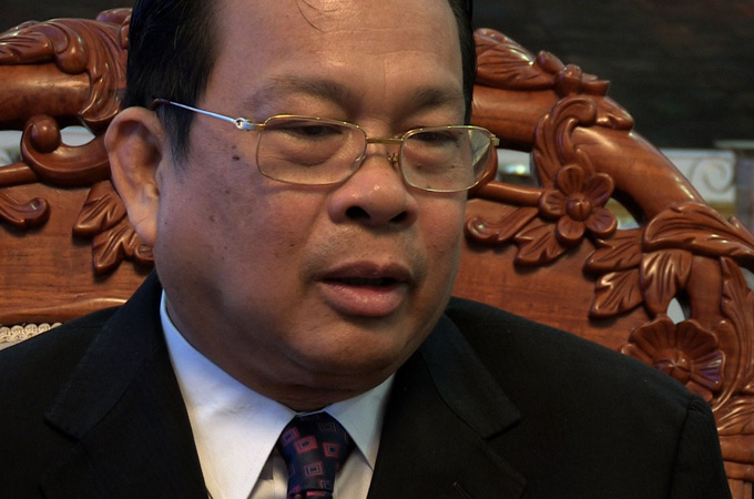 People & Power - Cambodia''s orphan business
