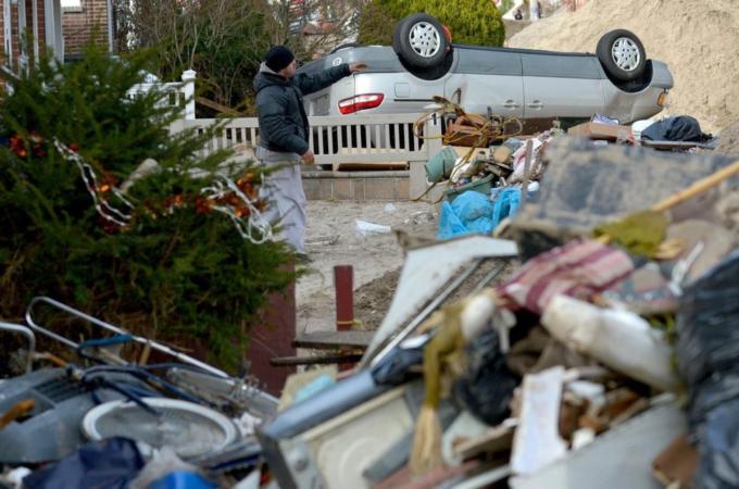 Hurricane Sandy aftermath in New York