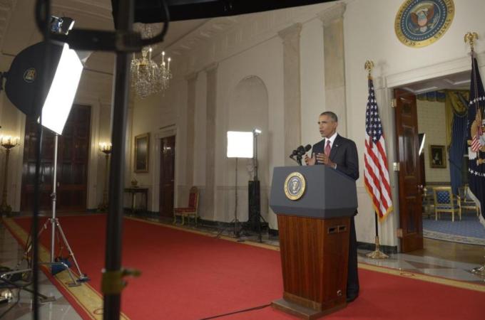 Obama delivers a primetime address from the White House, vowing to target the Islamic State with air strikes [EPA]