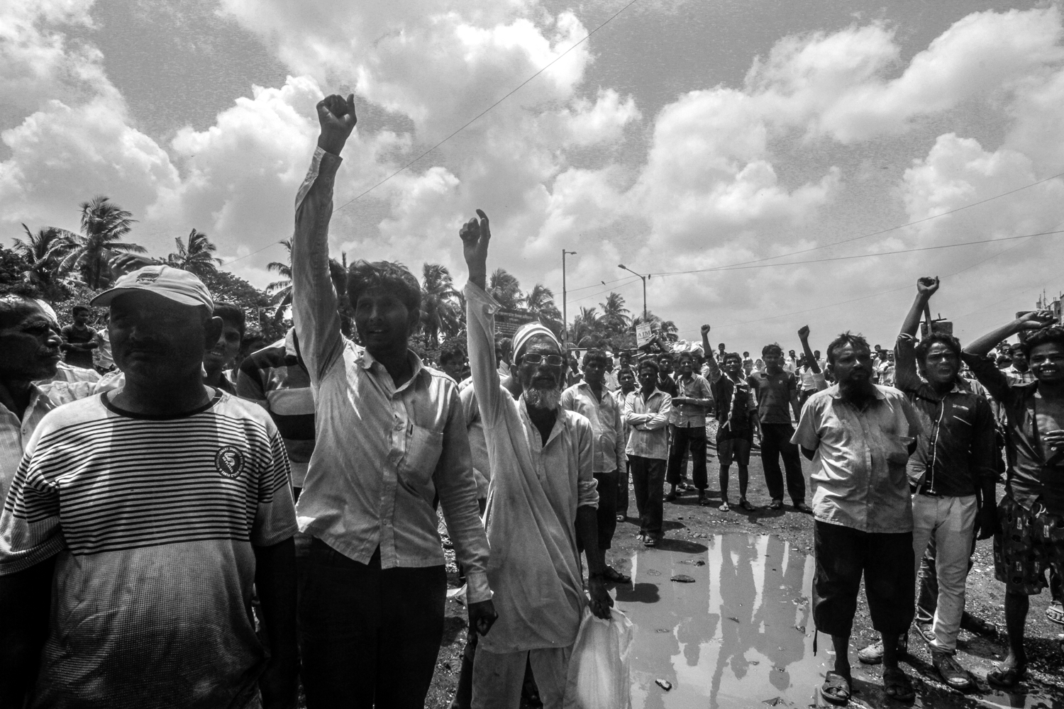Police Violence in Mumbai Against Social Housing Activists/ DO NOT USE/RESTRICTED