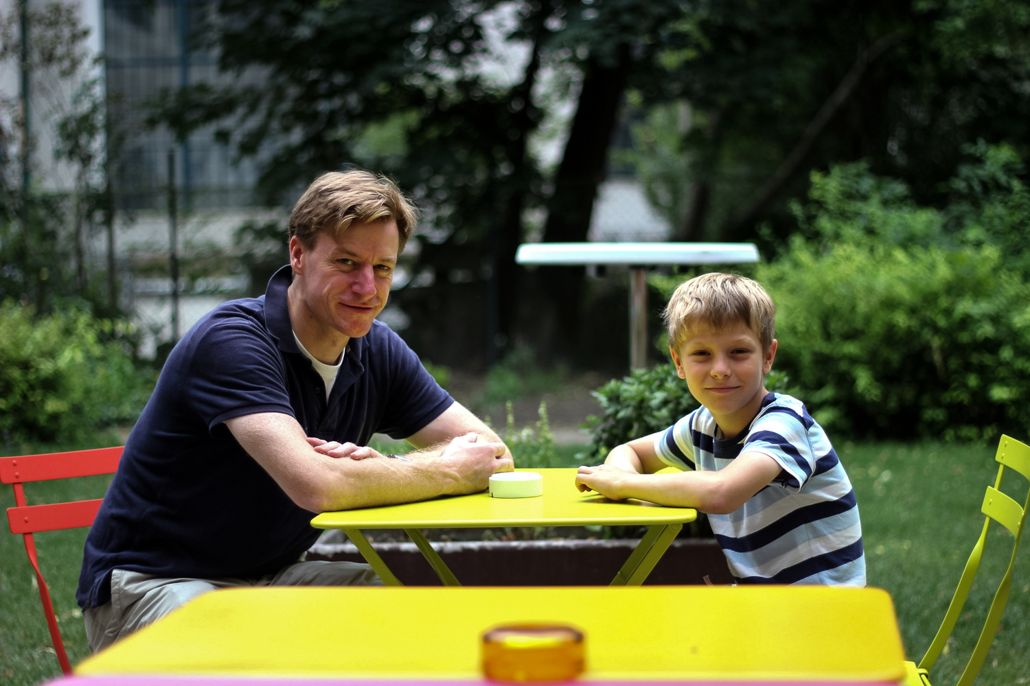 A hotel that employs refugees/DO NOT USE/RESTRICTED