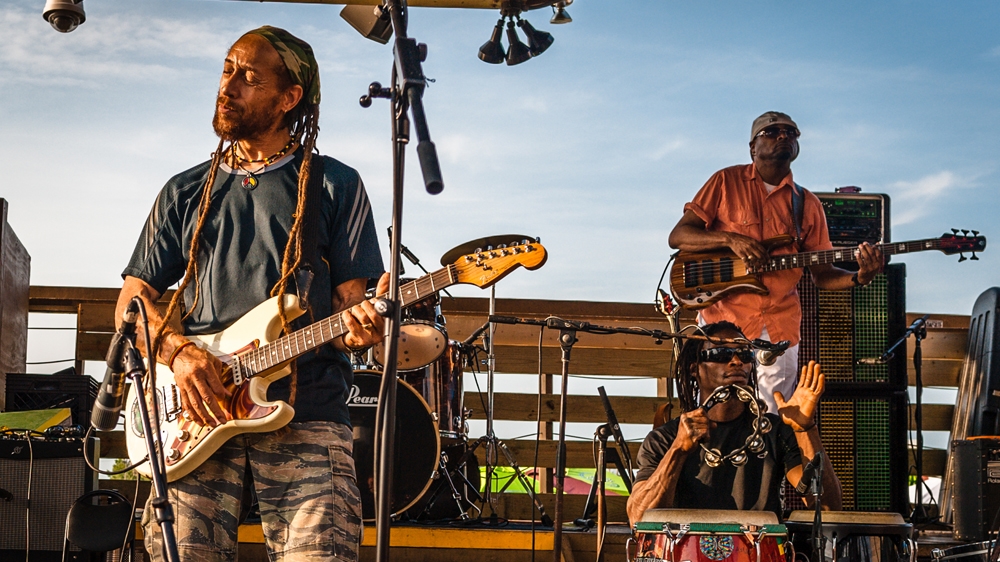 carlos jones-features do not touch-1