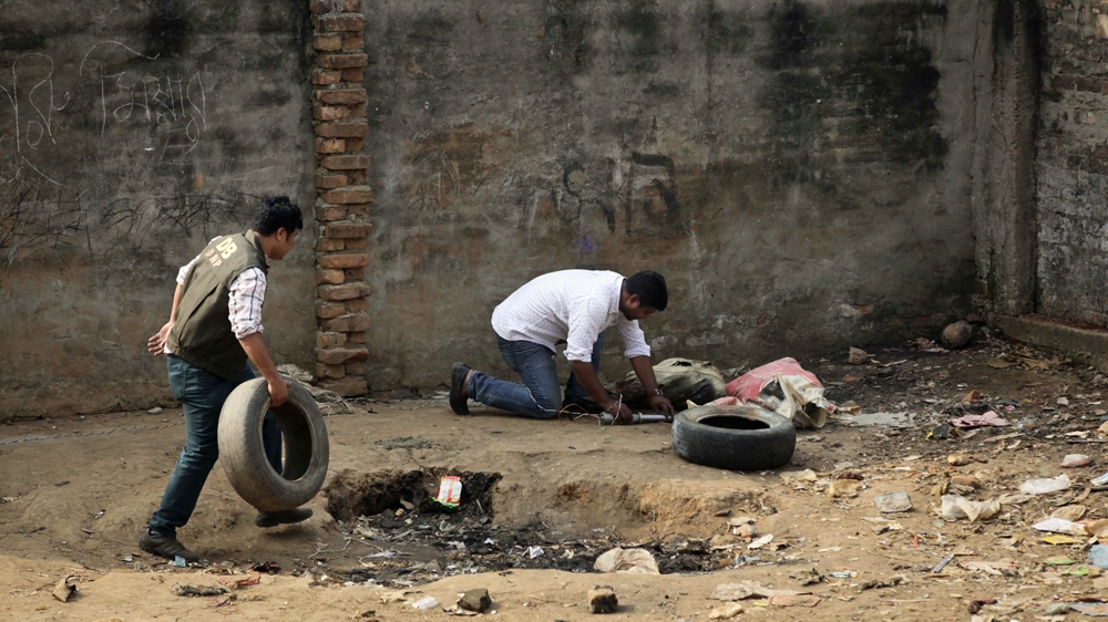 Bangladesh police detain members of banned armed group [Mahmud Hossain Opu/Al Jazeera]