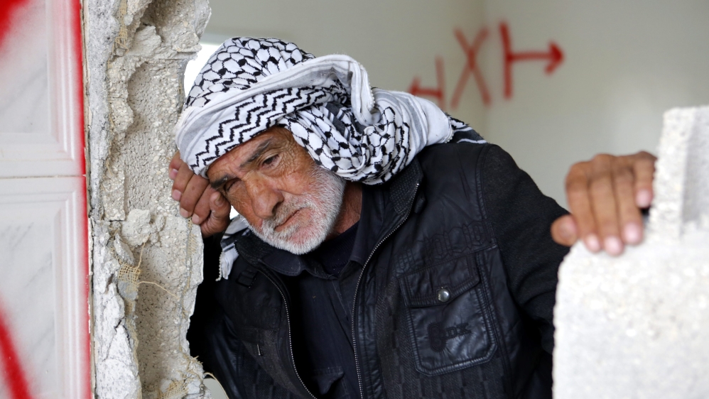 Israel demolishes homes of 2 Palestinians, accused of killing 5 Israelis