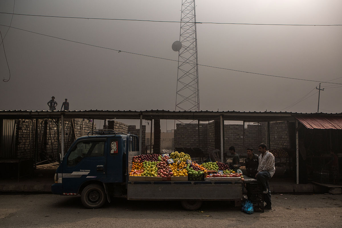 Qayyarah, Iraq - Closer look at the Oil Well fires / Please Do Not Use