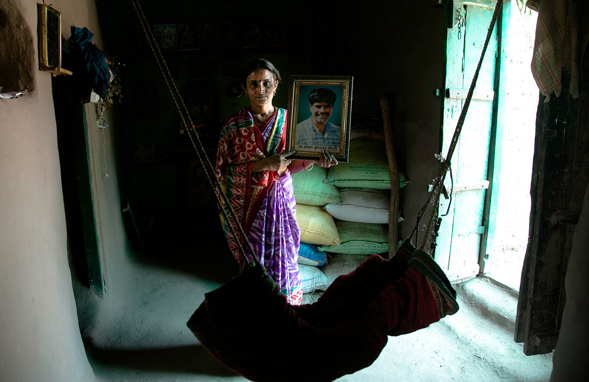 Indian Farmer widows / Please Do Not Use