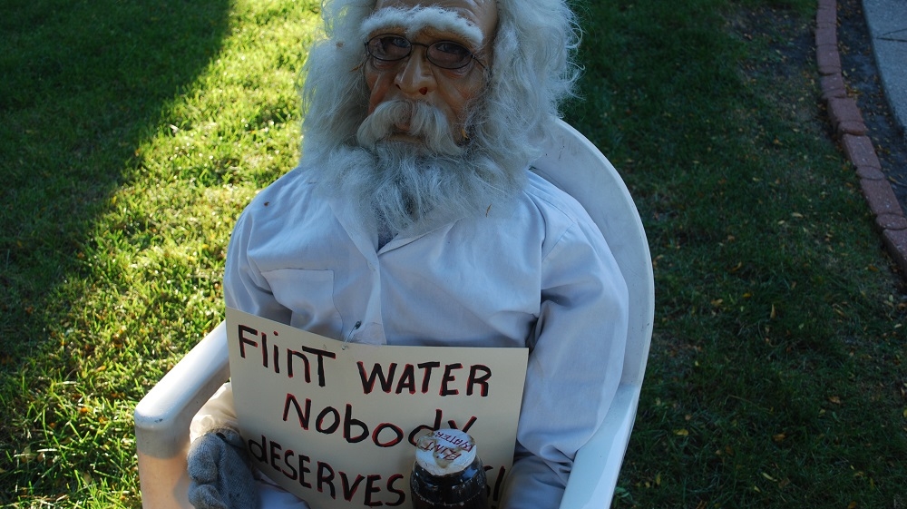 Tap water in Flint has been contaminated with lead [Kurt Nagl/Al Jazeera