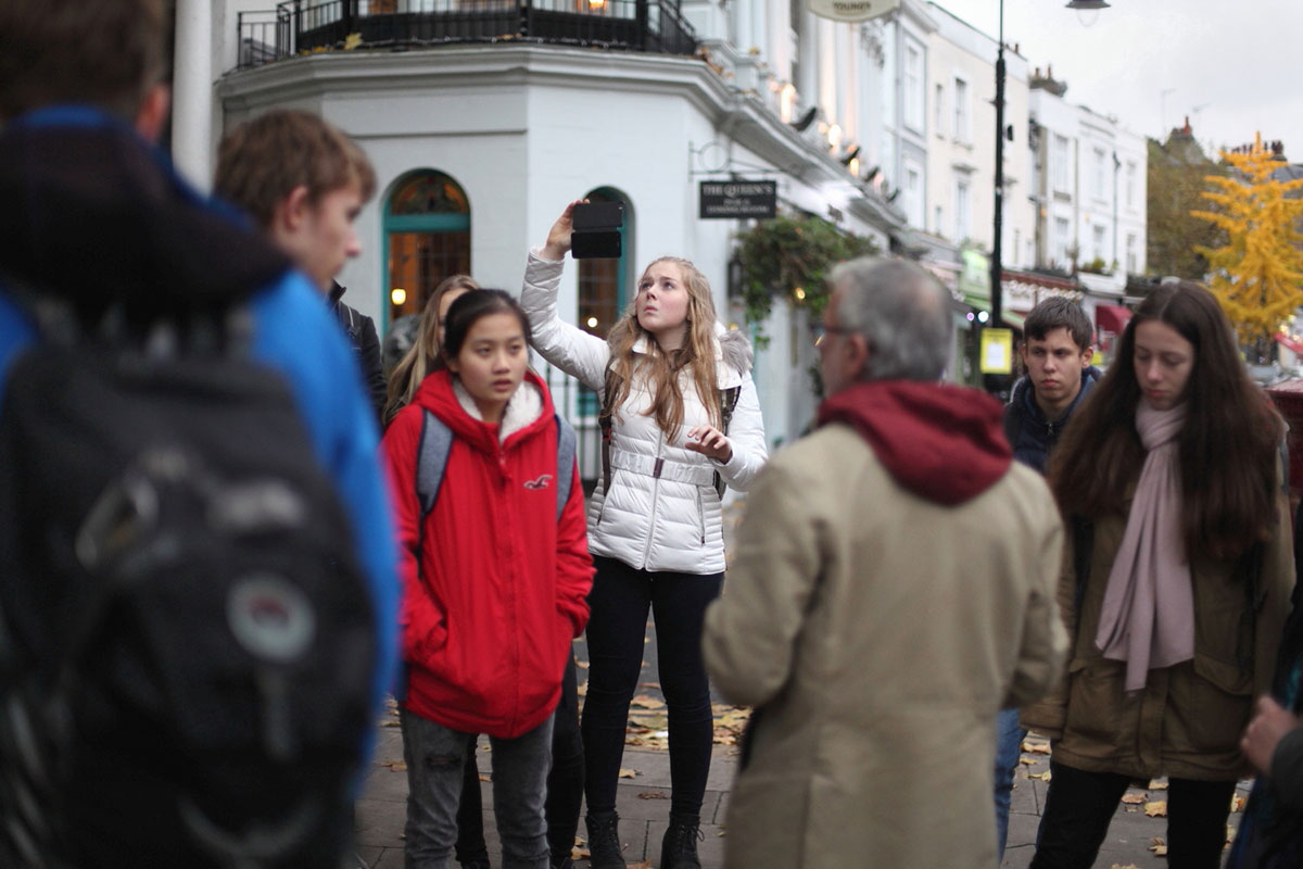 Unseen Tours / Please Do Not Use