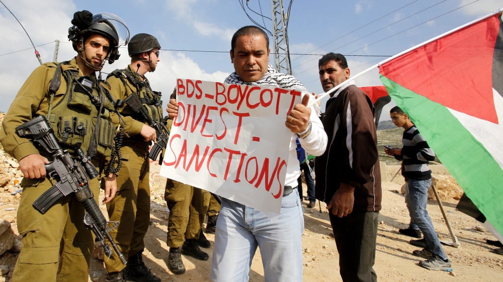 BDS Movement supporters rally near Armistice Agreement Line