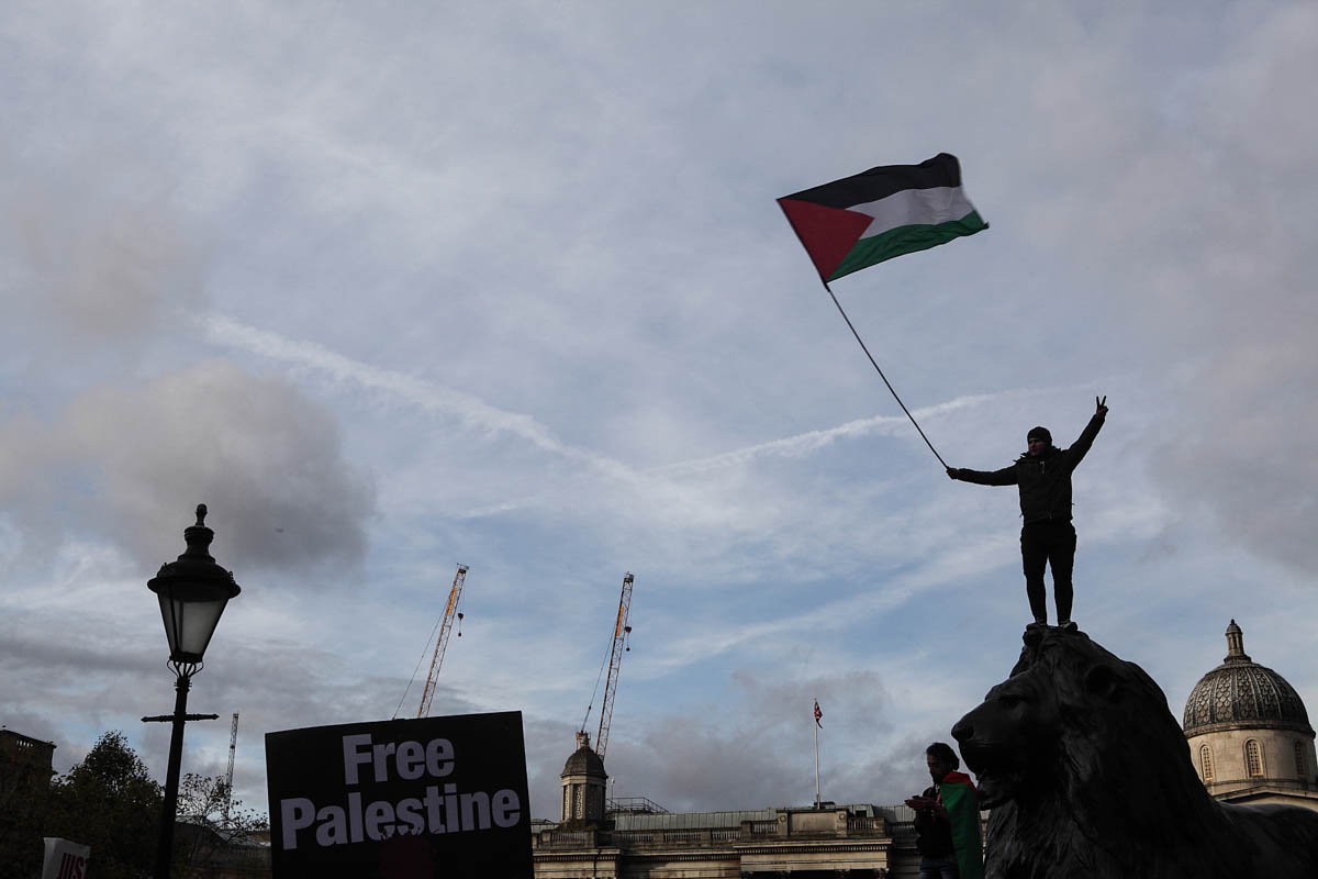 Palestinian activists mark 100 years of the Balfour Declaration in London
