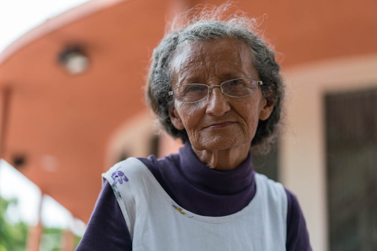 Tania* was raised in Carcas, Venezuelan. Today she is living in Cucuta and is homeless. She spends her days collecting plastic bottles and other recycling to earn money to buy food. She relies on the