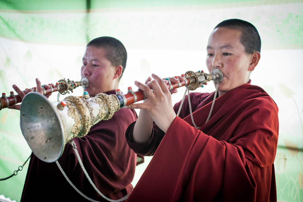 Yarchen Gar: The mountain monastery