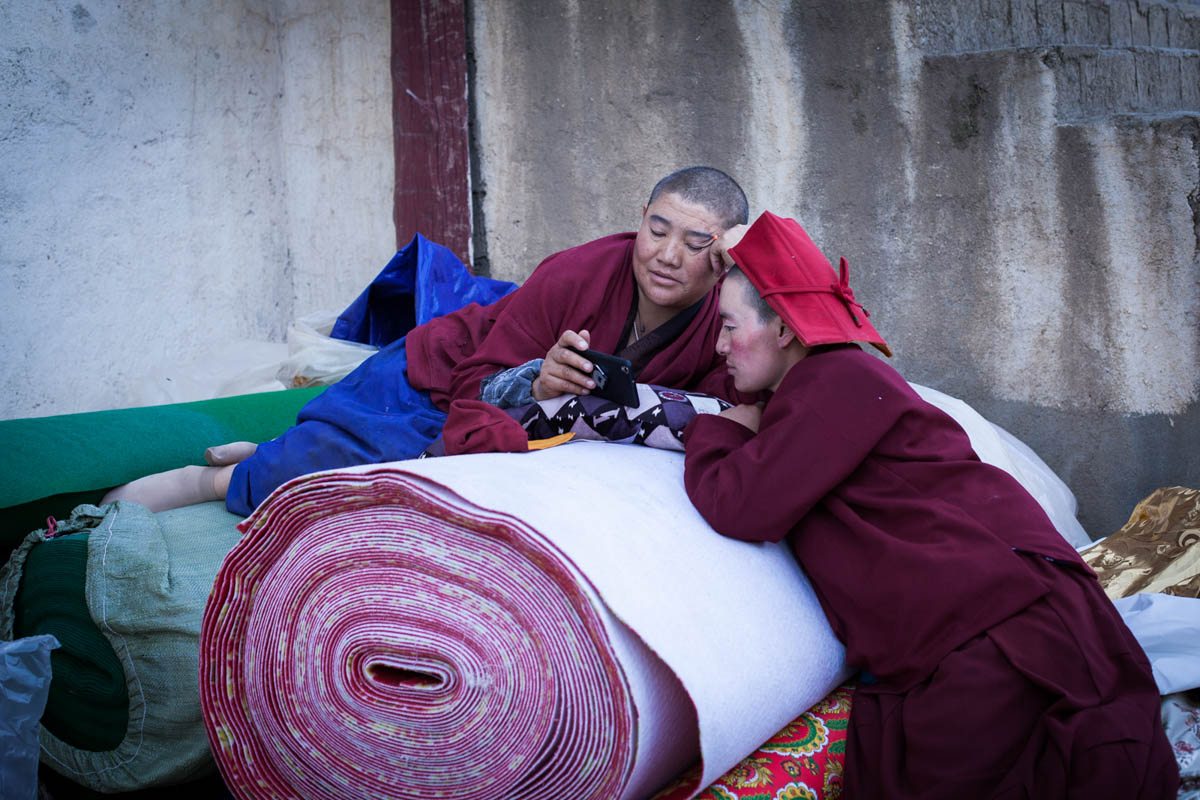 Yarchen Gar: The mountain monastery