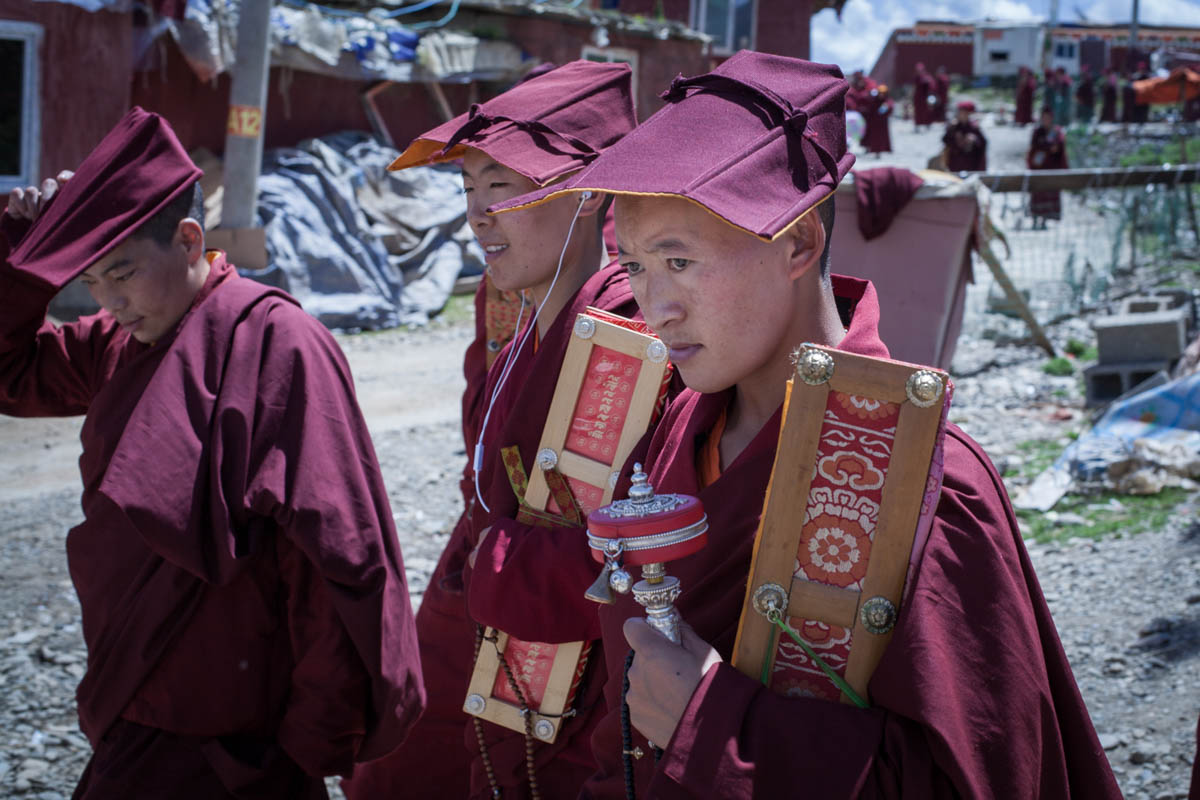 Yarchen Gar: The mountain monastery