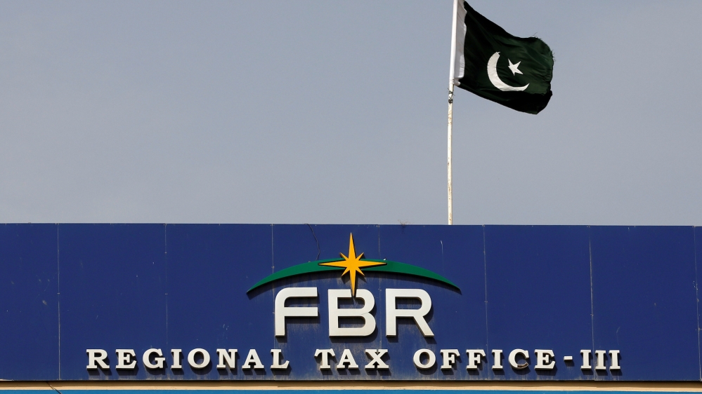 Pakistan Tax reform op-ed photo Reuters