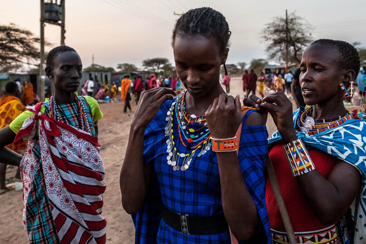 After being booked into marriage at the age of 7, Selina was lucky to be enrolled by an NGO in the first ever boarding school to be open in her homeland – the Naing''oi Girls School. She was among the