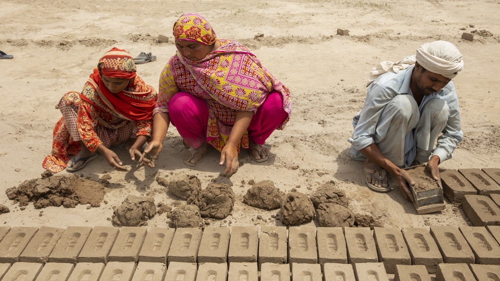 bonded labour pakistan