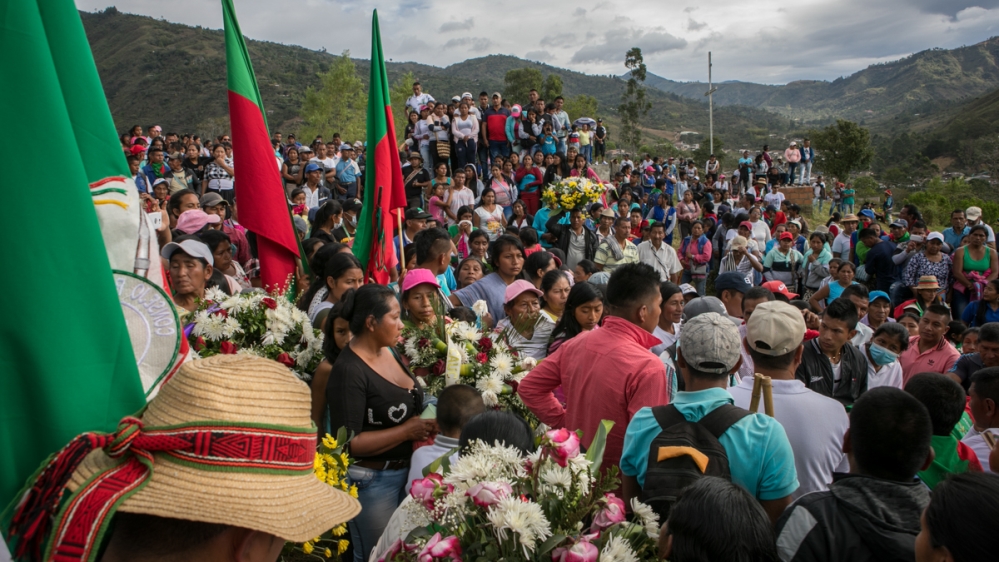 In Toribio, Cauca, hundreds of people attend the funeral of a Guardian who was killed in August