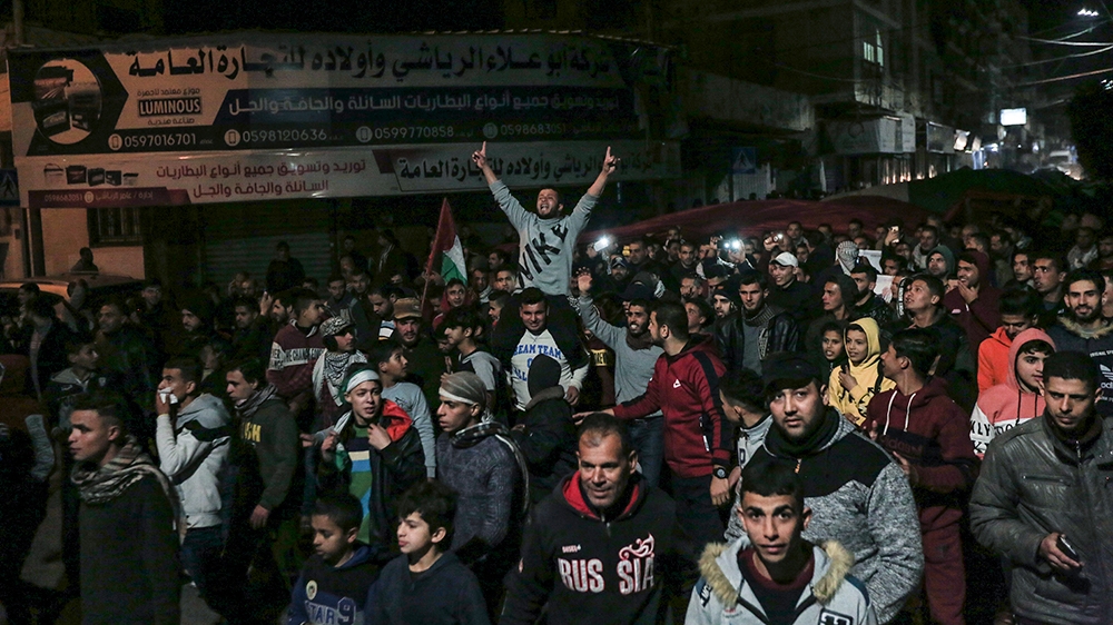 Houndreds continued to demonstrate in the Gaza Strip