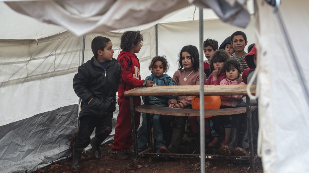Syrian children'' tent school at Harnabushi camp
