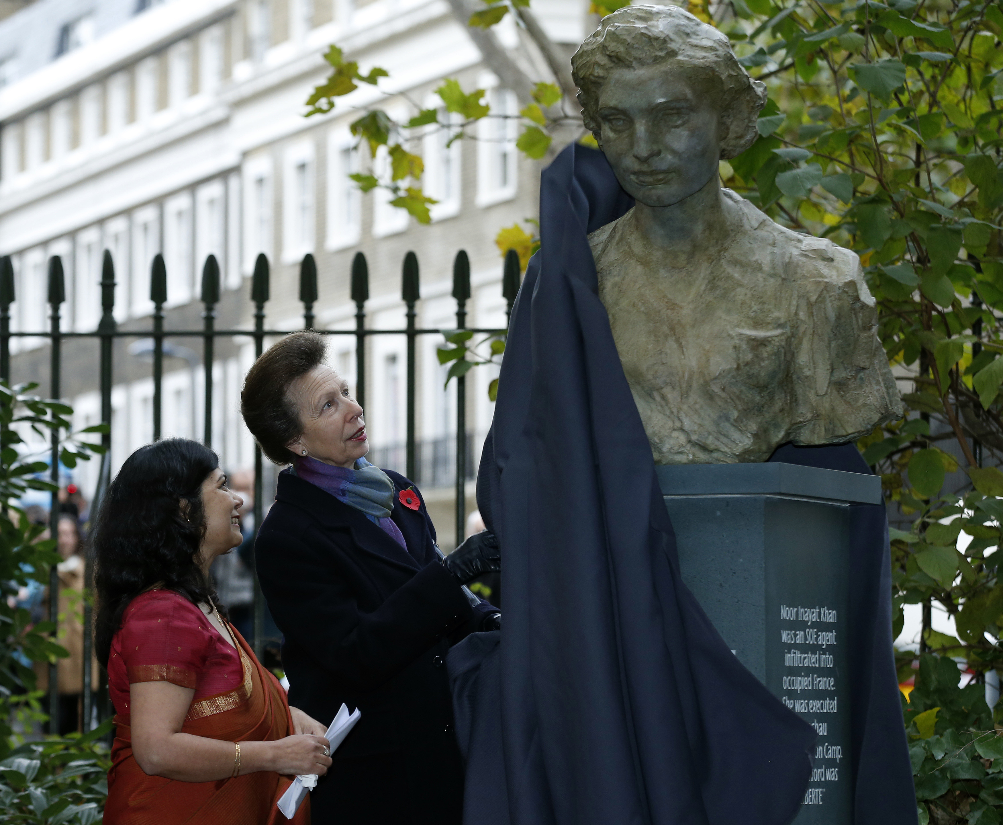Shrabani Basu with Britain’s Princess Anne at the unveiling of the Noor Inayat Khan statue in central London on November 8, 2012