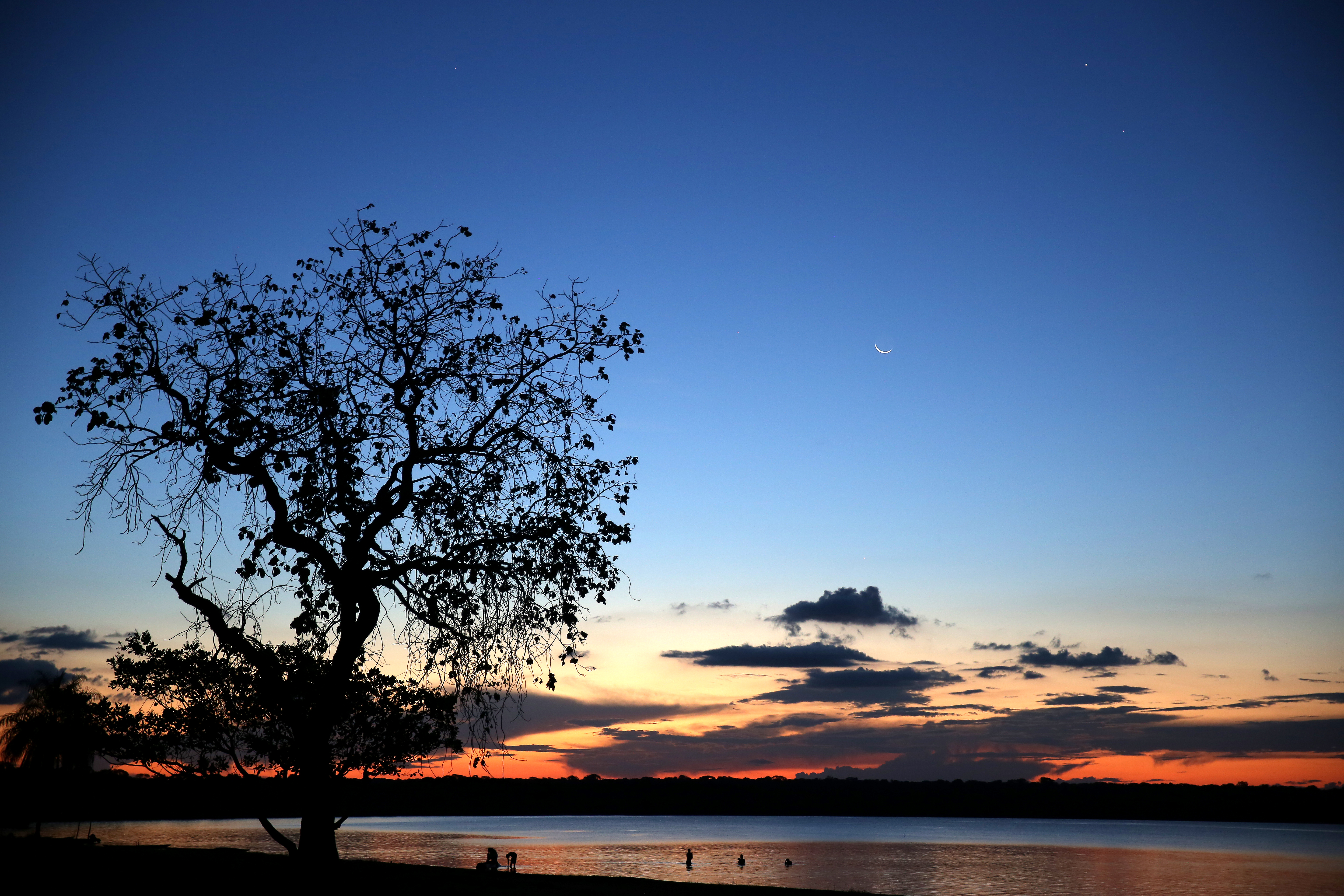 A view of the lake at sunset, Brazil