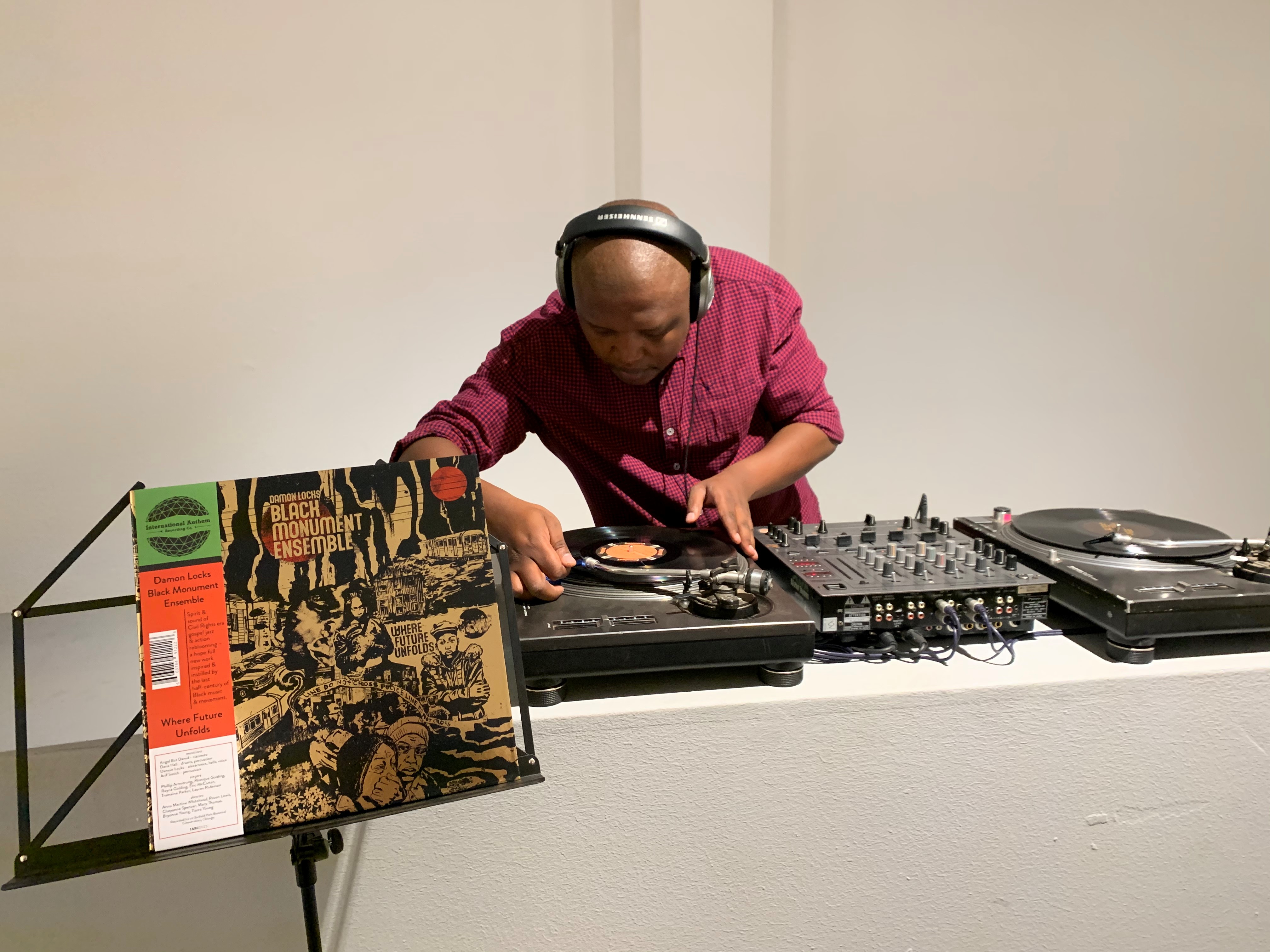 Mxolisi DJ’ing at a session in Johannesburg [Photo courtesy of Charles Leonard]