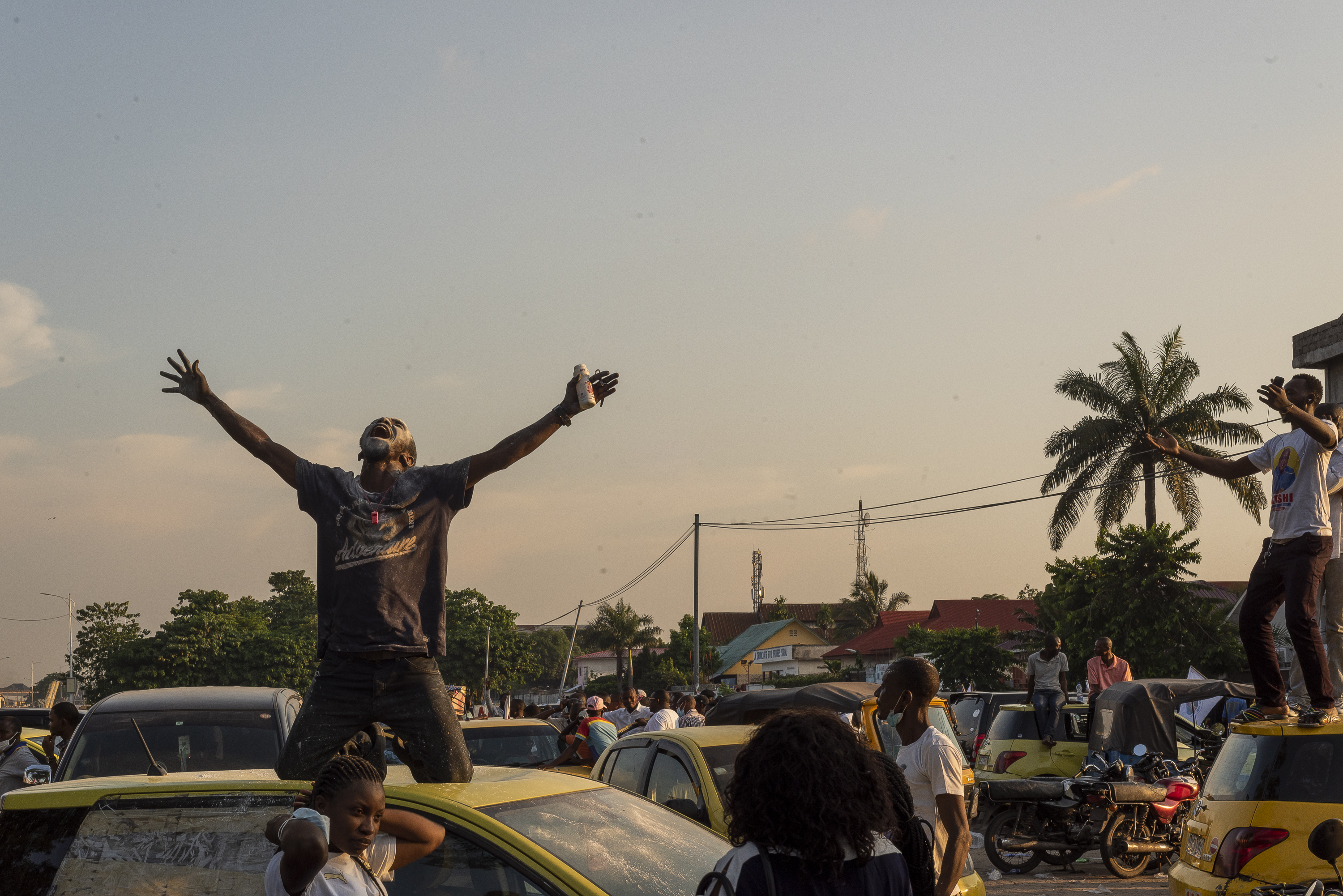 Supporters of President Felix Tshisekedi on Sunday in the capital, Kinshasa