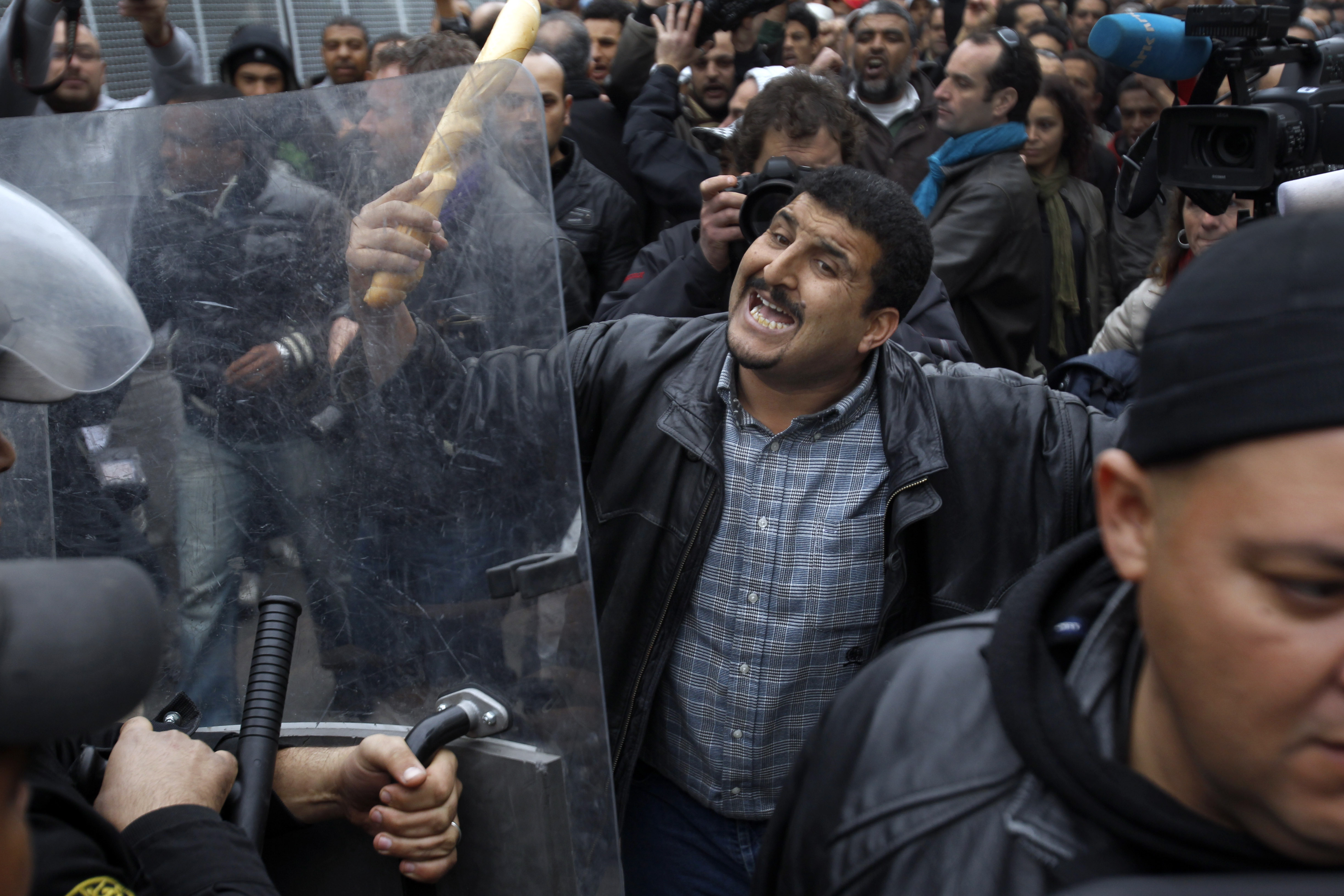Protests spread from Sidi Bouzid across Tunisia, turning deadly