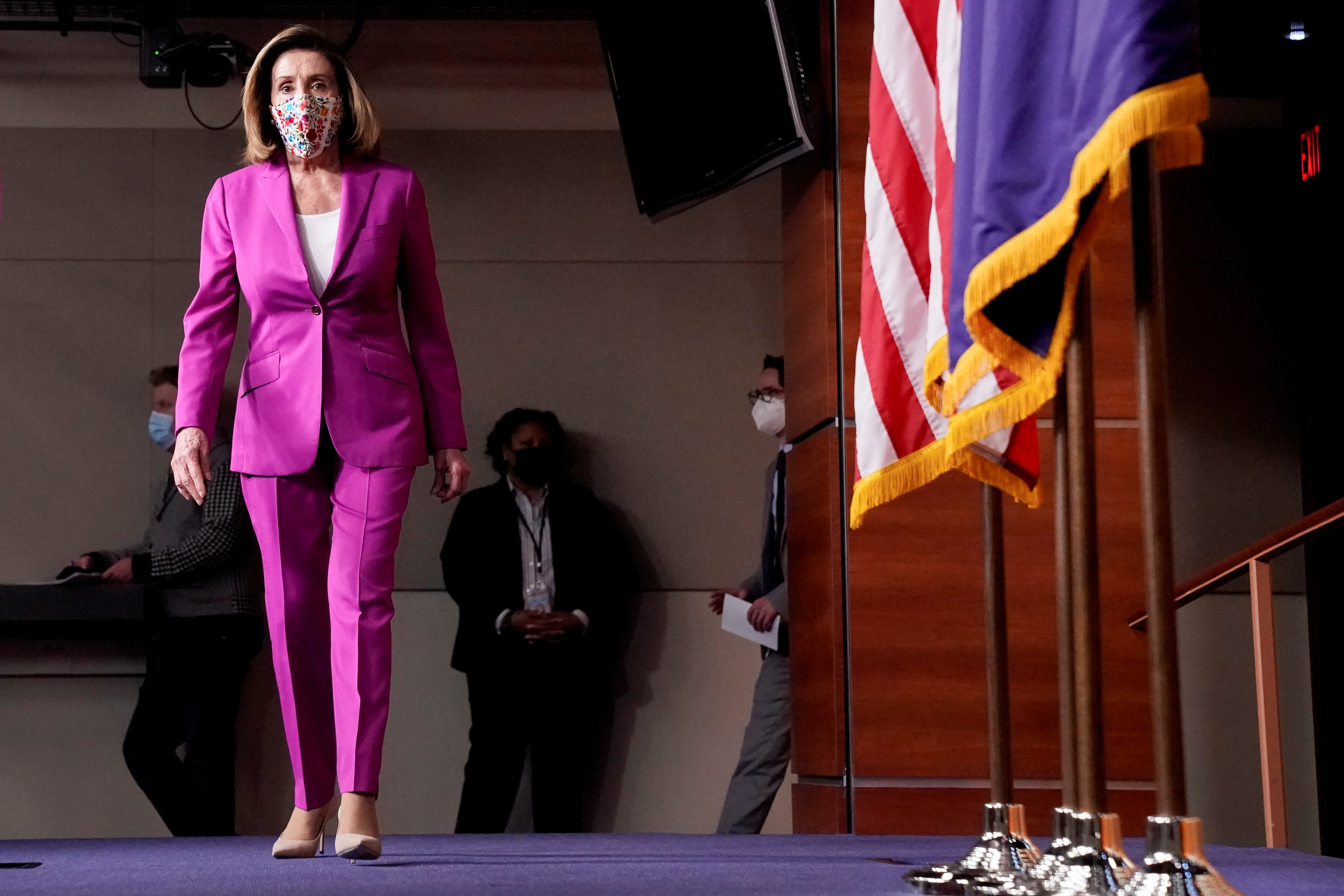 US House Speaker Nancy Pelosi will force Republicans to take sides for or against Trump as the nation reels from Wednesday’s attack at the Capitol