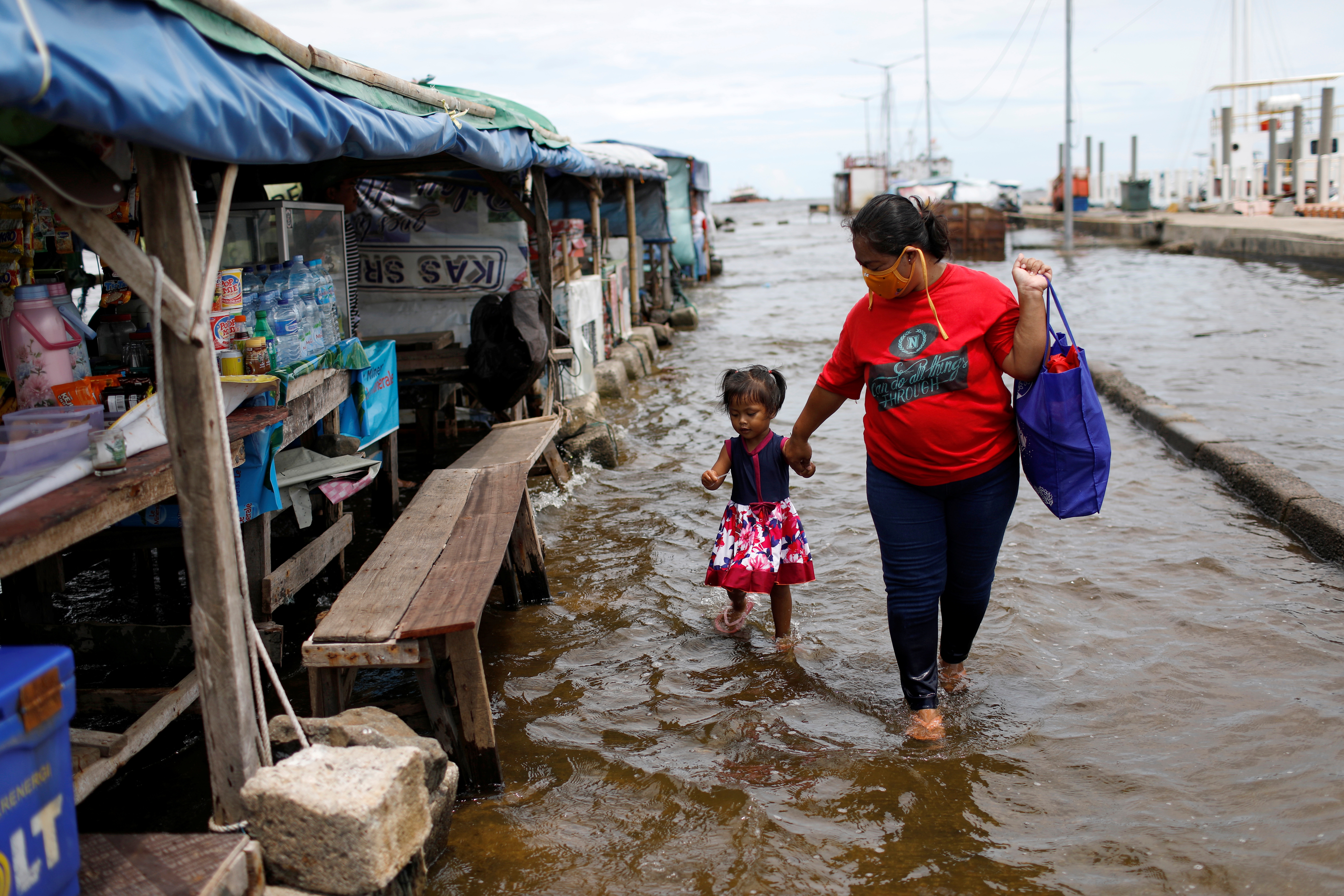 Around the world, weather-related disasters are now displacing 16 million people a year and fuelling migration, British Prime Minister Boris Johnson said on Tuesday