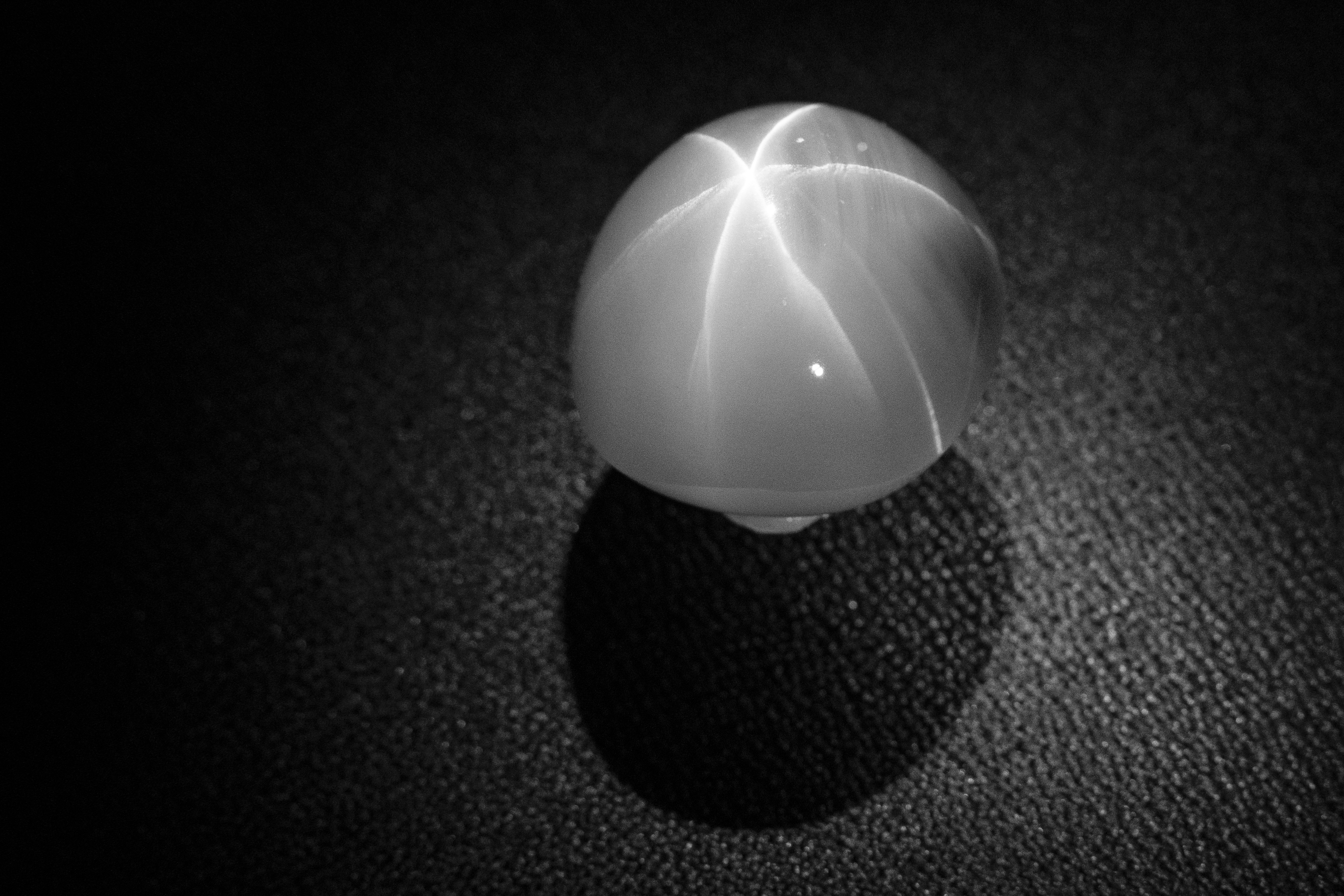 A recent photo of the Star of India sapphire displayed at the American Museum of Natural History