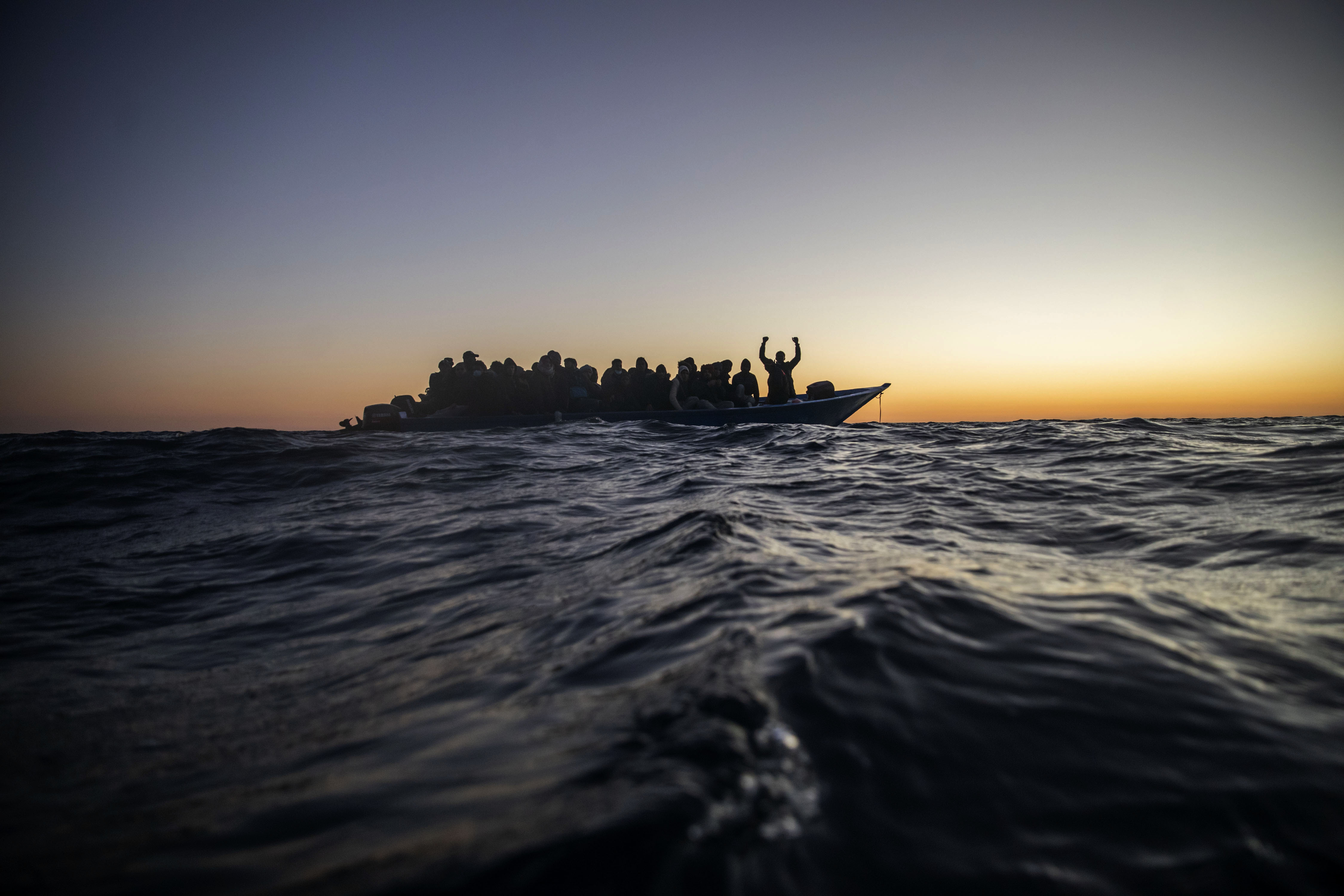 refugees boat