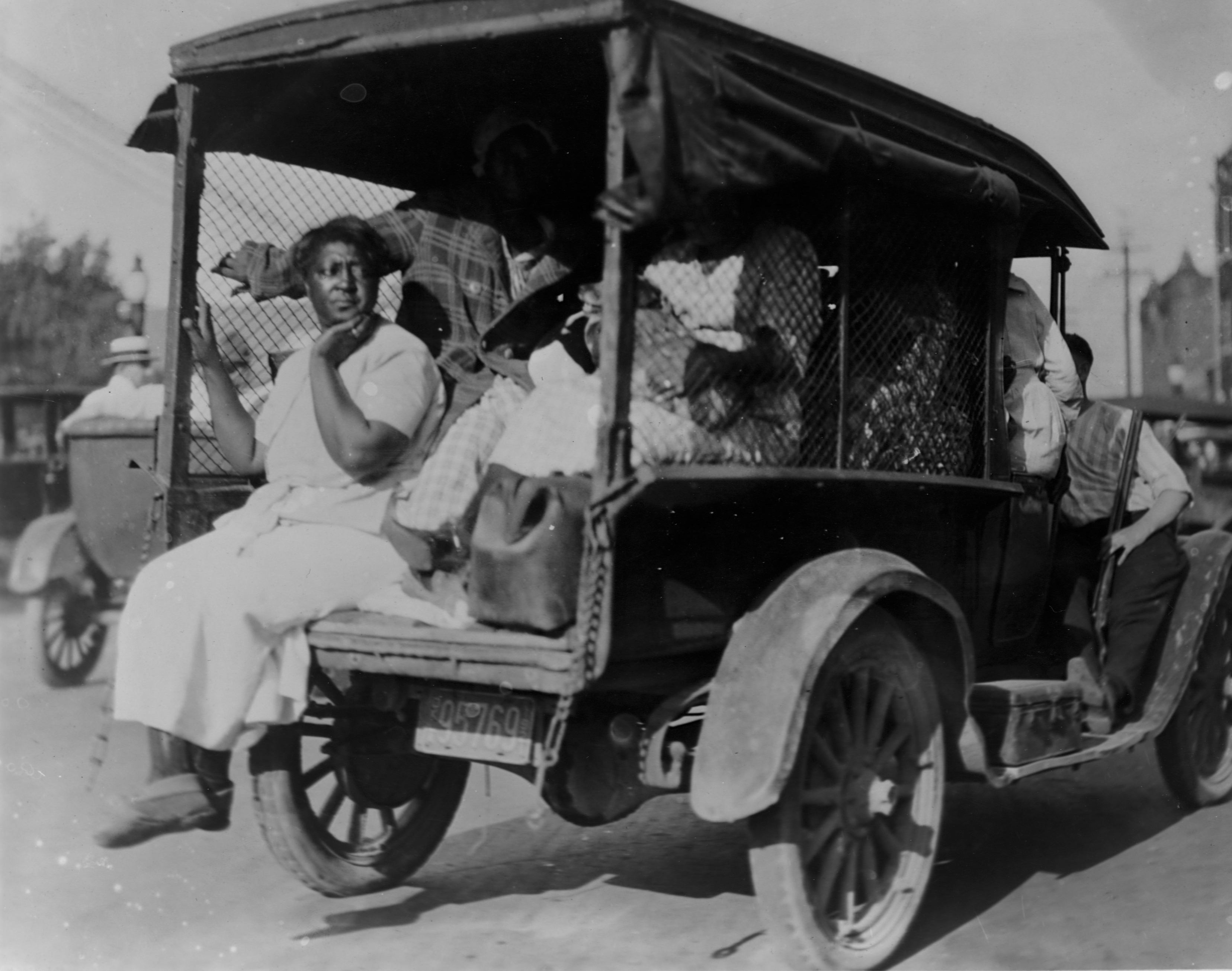 Many Black Tulsans were detained during the deadly race massacre, while others fled the violence to the countryside [Corbis via Getty Images]