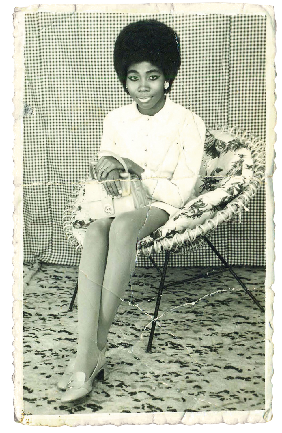 Aunty Koramaa II, c. 1975 Diamond Photo Studio No. 4, Accra, Ghana [Courtesy of The McKinley Collection]