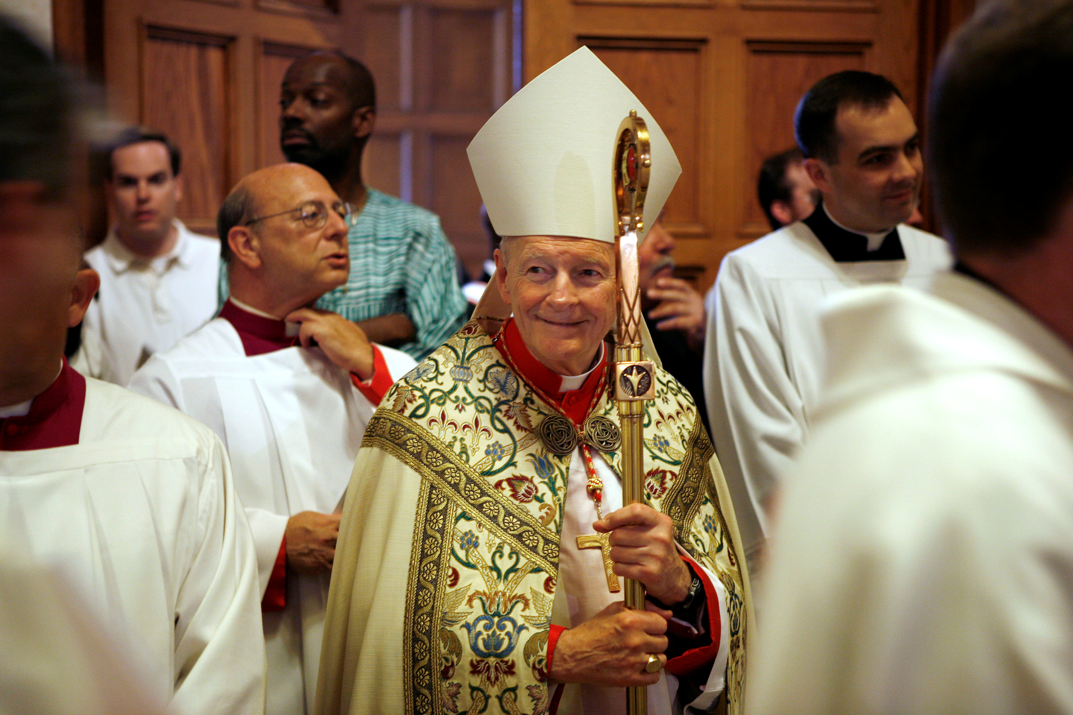 Retired Cardinal Theodore McCarrick stands before the Mass of Installation for Archbishop Donald Wuerl at the Basilica of the National Shrine of the Immaculate Conception in Washington, June 22, 2006