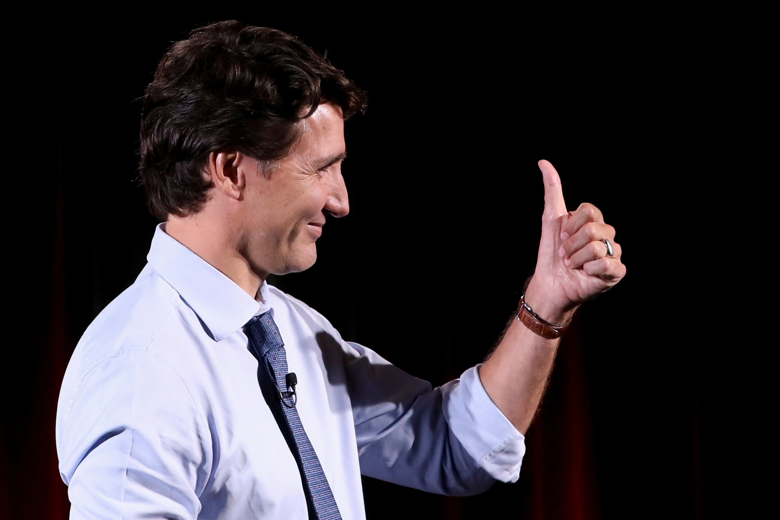 Justin Trudeau gives a thumb-up at the Metro Toronto Convention Centre during his election campaign tour in Toronto, Ontario, Canada, September 1, 2021