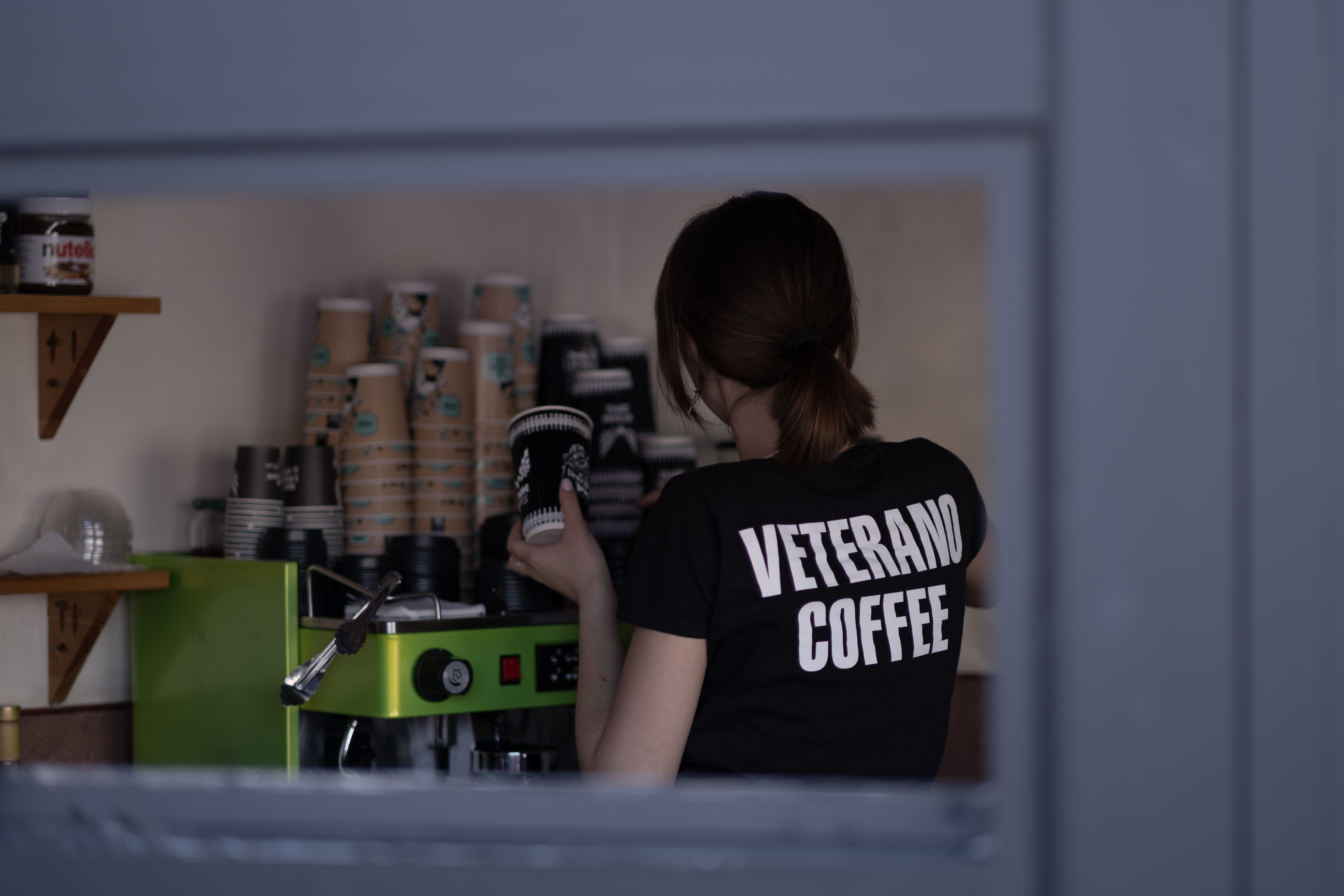 This kiosk is part of a larger franchise called the Veterano Group, founded by Leonid Ostaltsev and owned entirely by veterans. The group’s vision is to change society’s perception that veterans are unable to integrate back into society and find it difficult to hold down a job