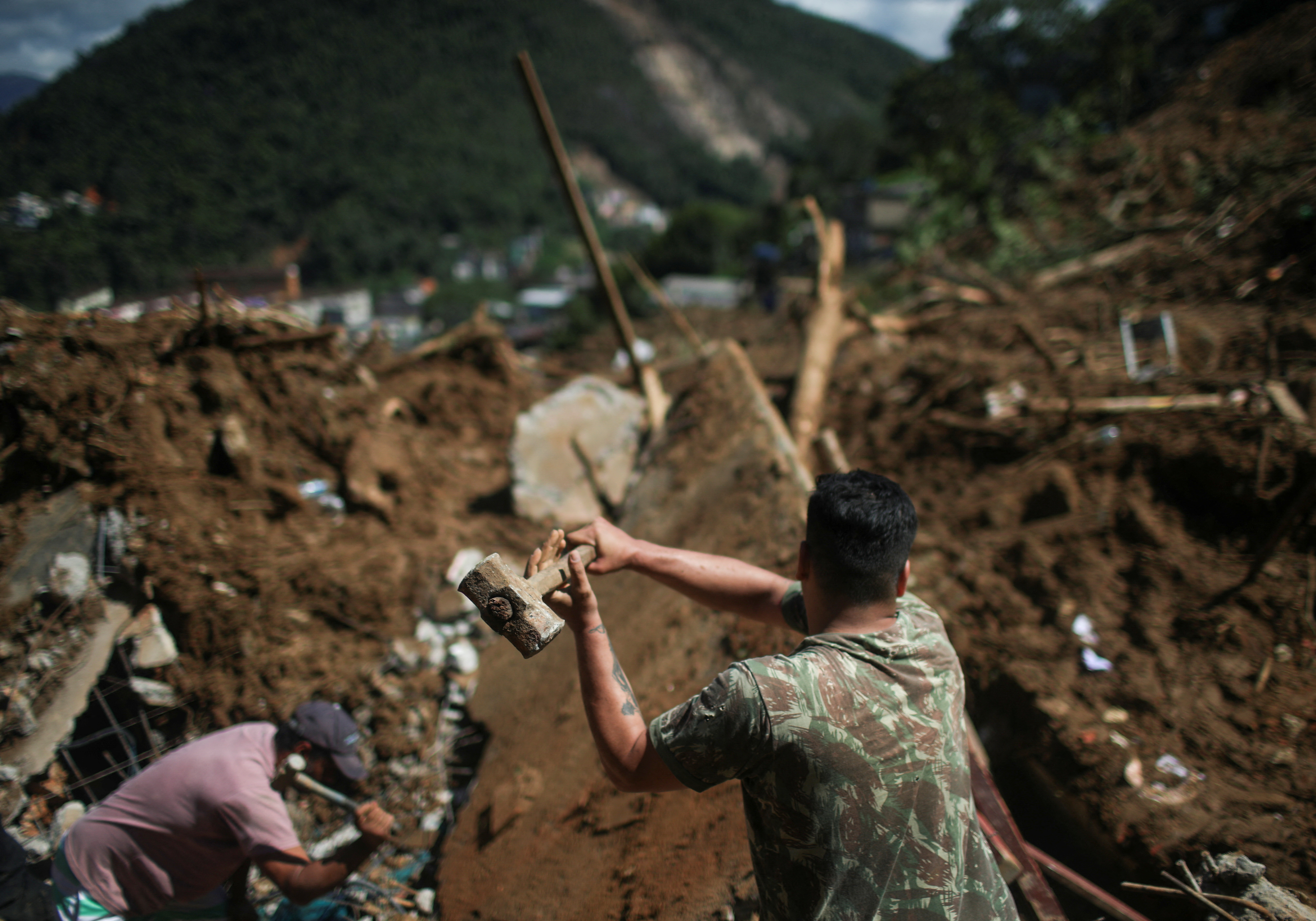 More than 500 rescue workers, neighbours and relatives of victims are still searching for survivors