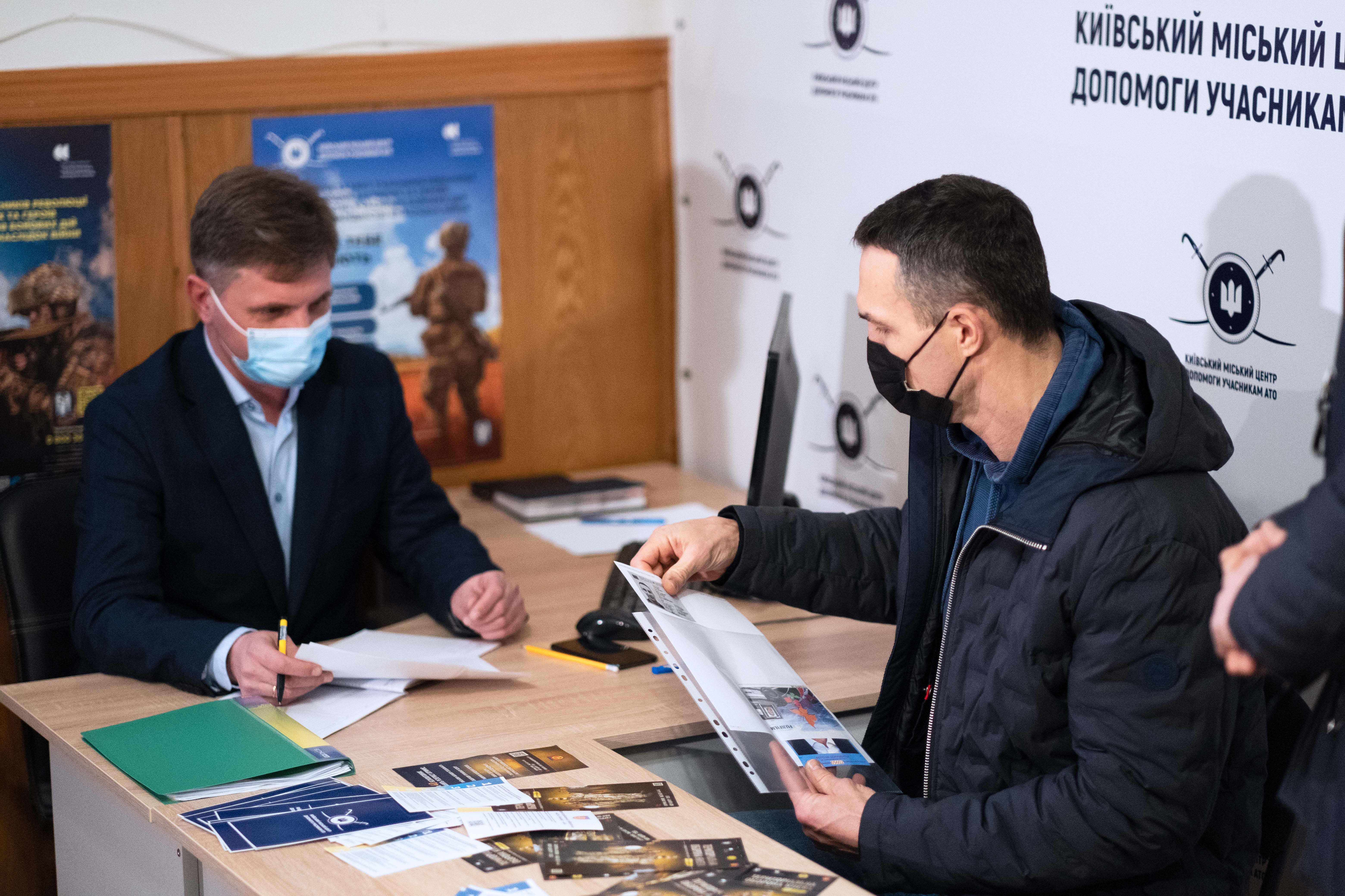 Klitschko, who lives in Kyiv with his daughter, said he hoped his registration for the Territorial Defence Forces would motivate others who live in the city to stay strong in the face of an attack
