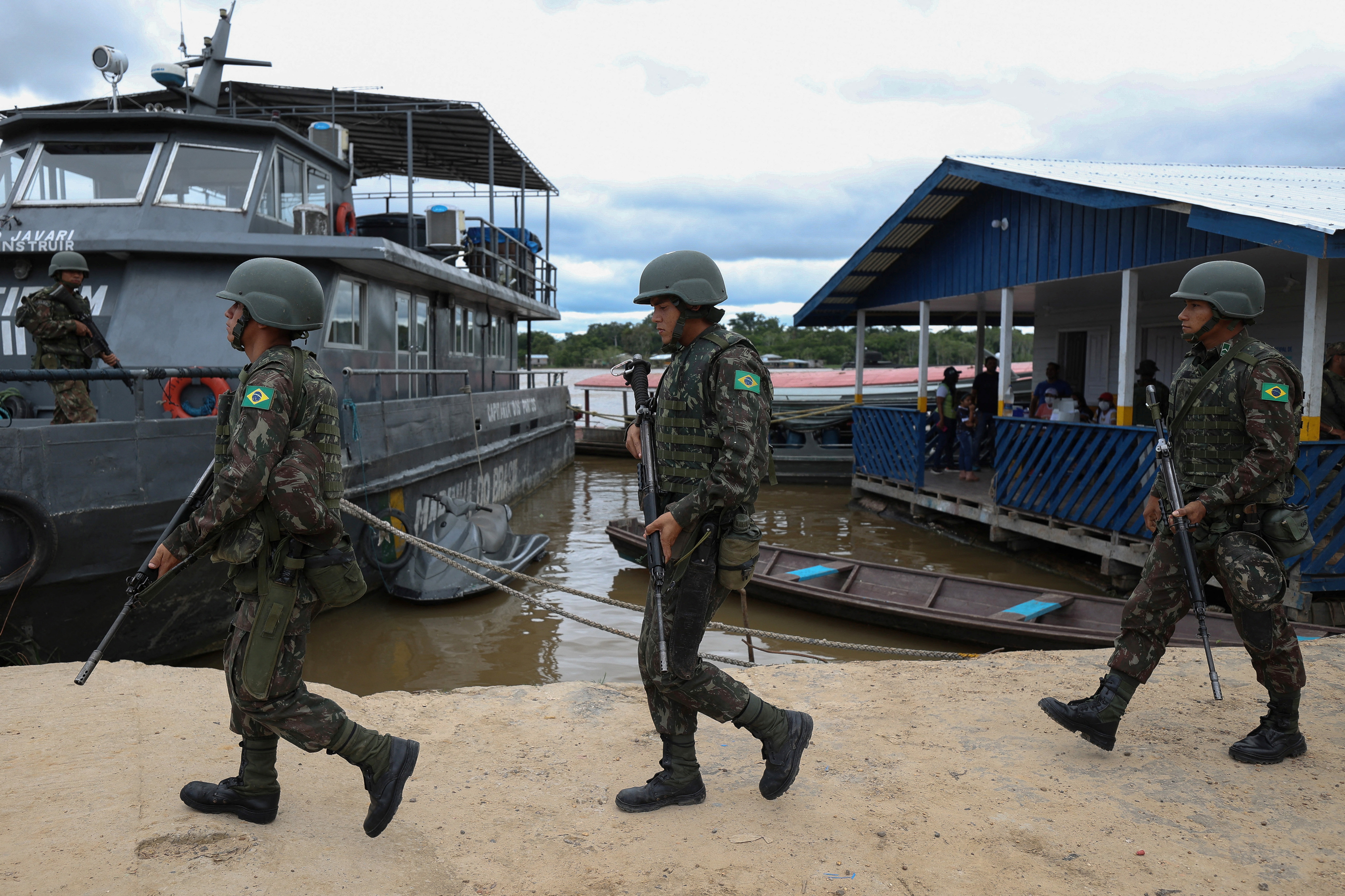 Brazilian soldiers conduct a search operation for British journalist Dom Phillips and indigenous expert Bruno Pereira