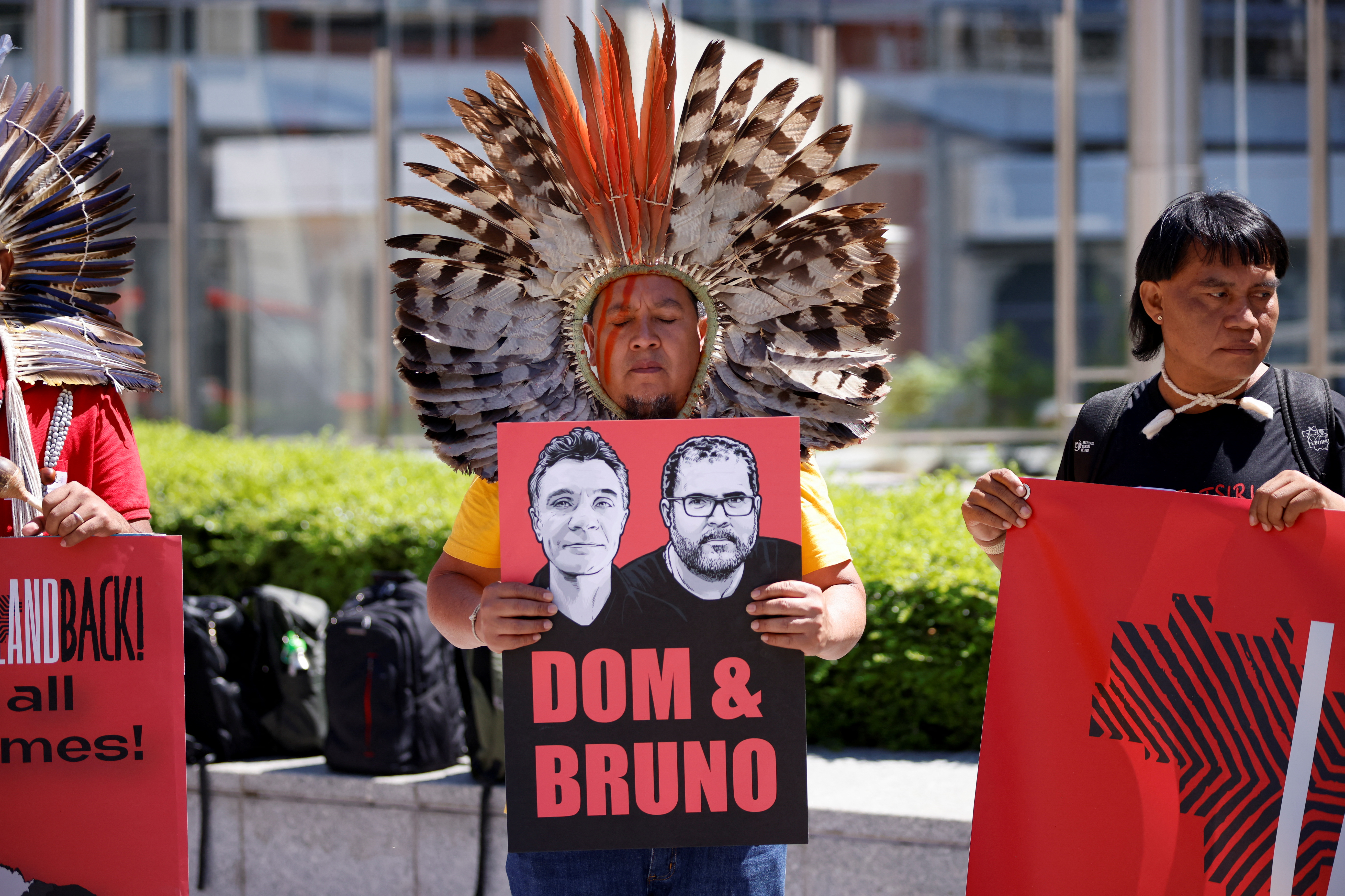 Placard of the two men