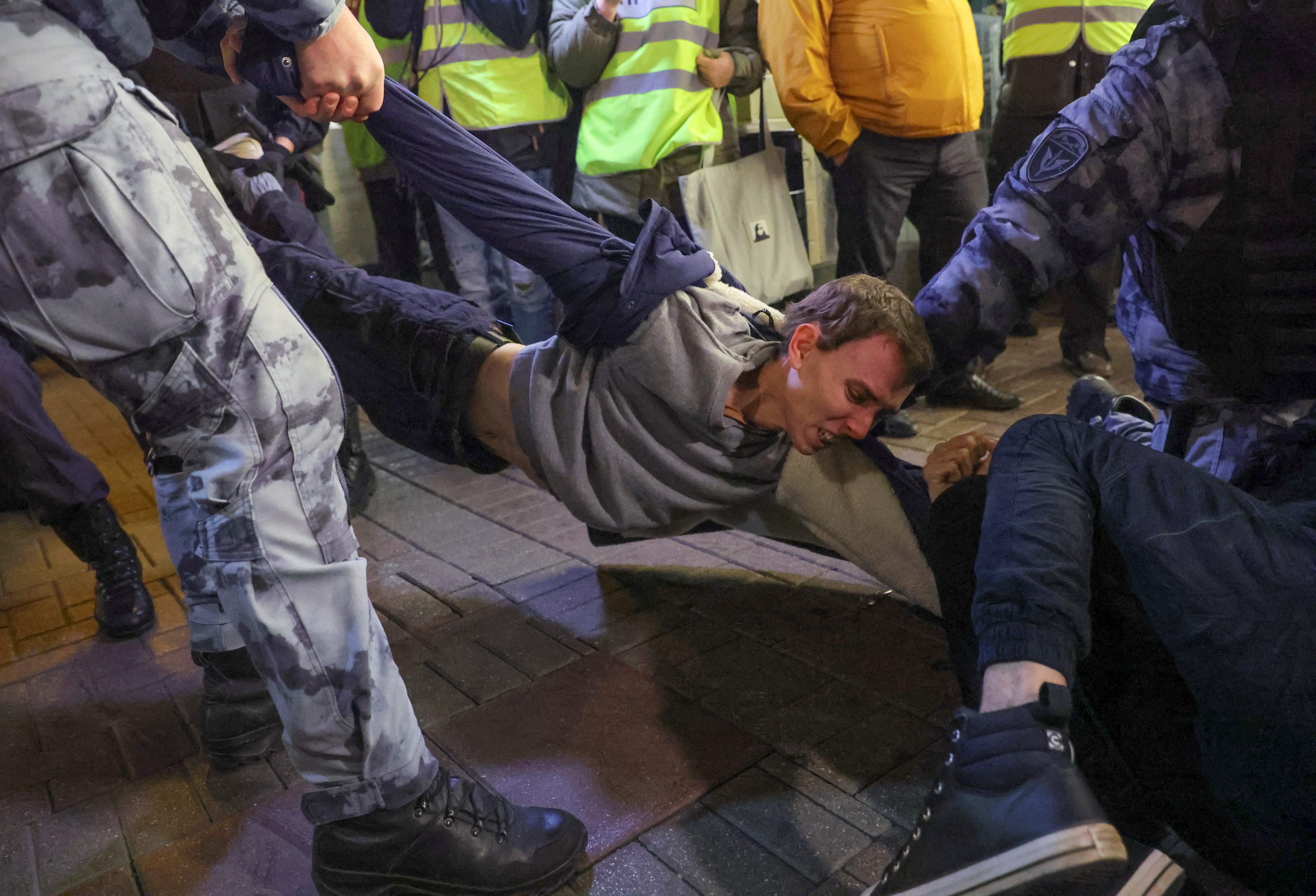 UKRAINE-CRISIS/MOBILISATION-PROTESTS