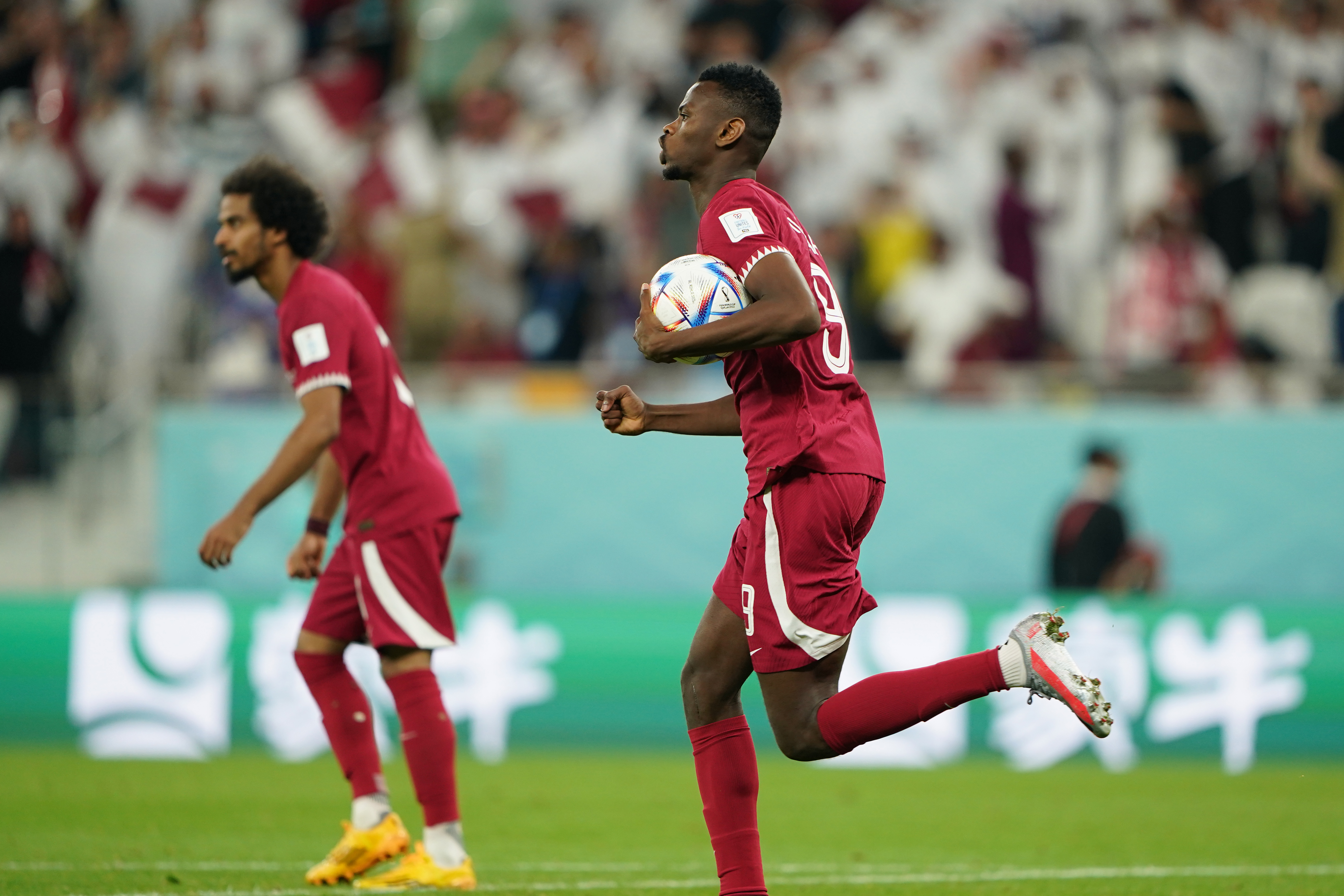 Qatar v Senegal