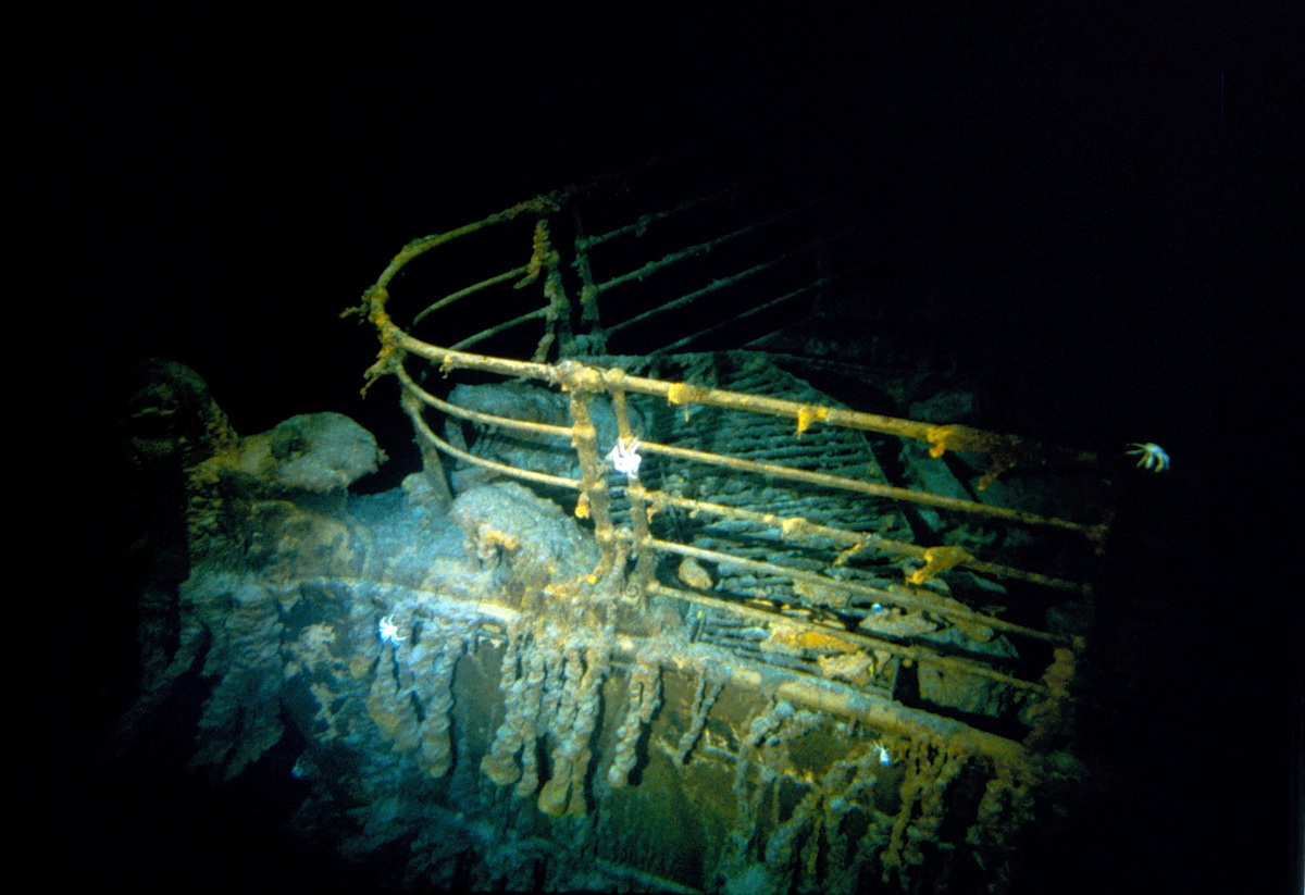 Titanic bow