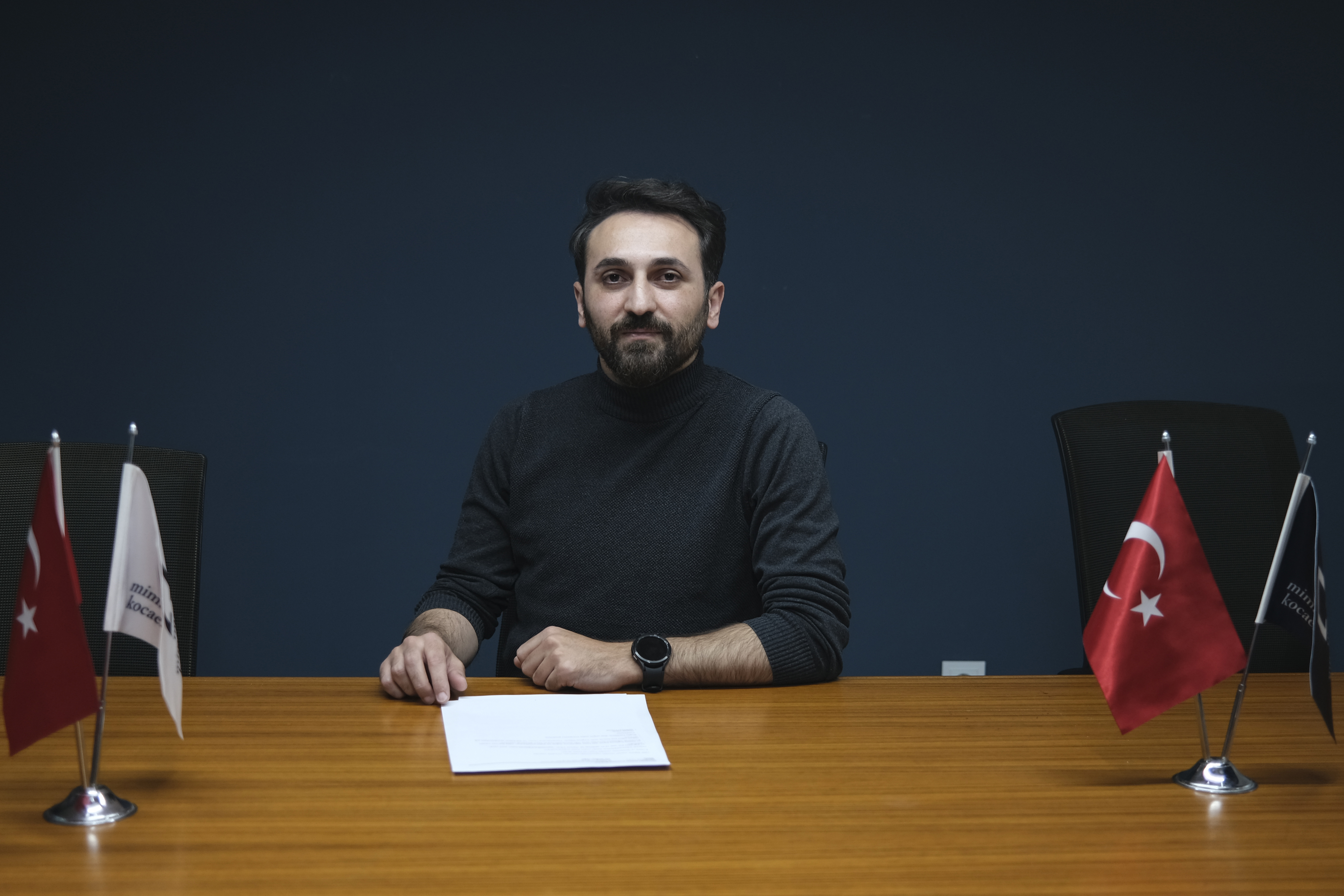 Alper Dulger, head of the Izmit Chamber of Architects, said that fast and safe reconstruction was possible. The country has the manpower, the know-how and new construction technologies to build more secure compared with the 1990s, he added