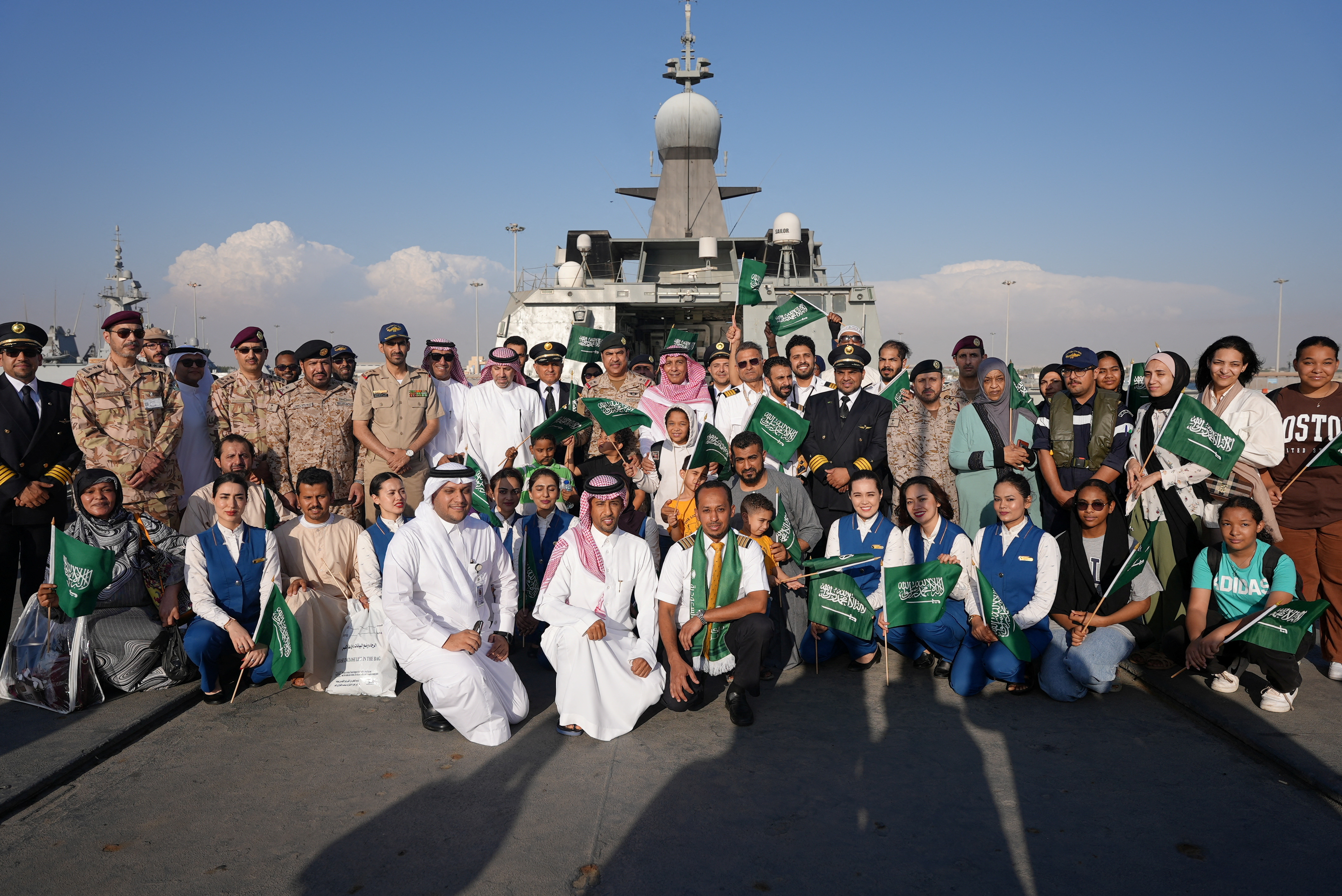 Saudi evacuates nationals from Sudan