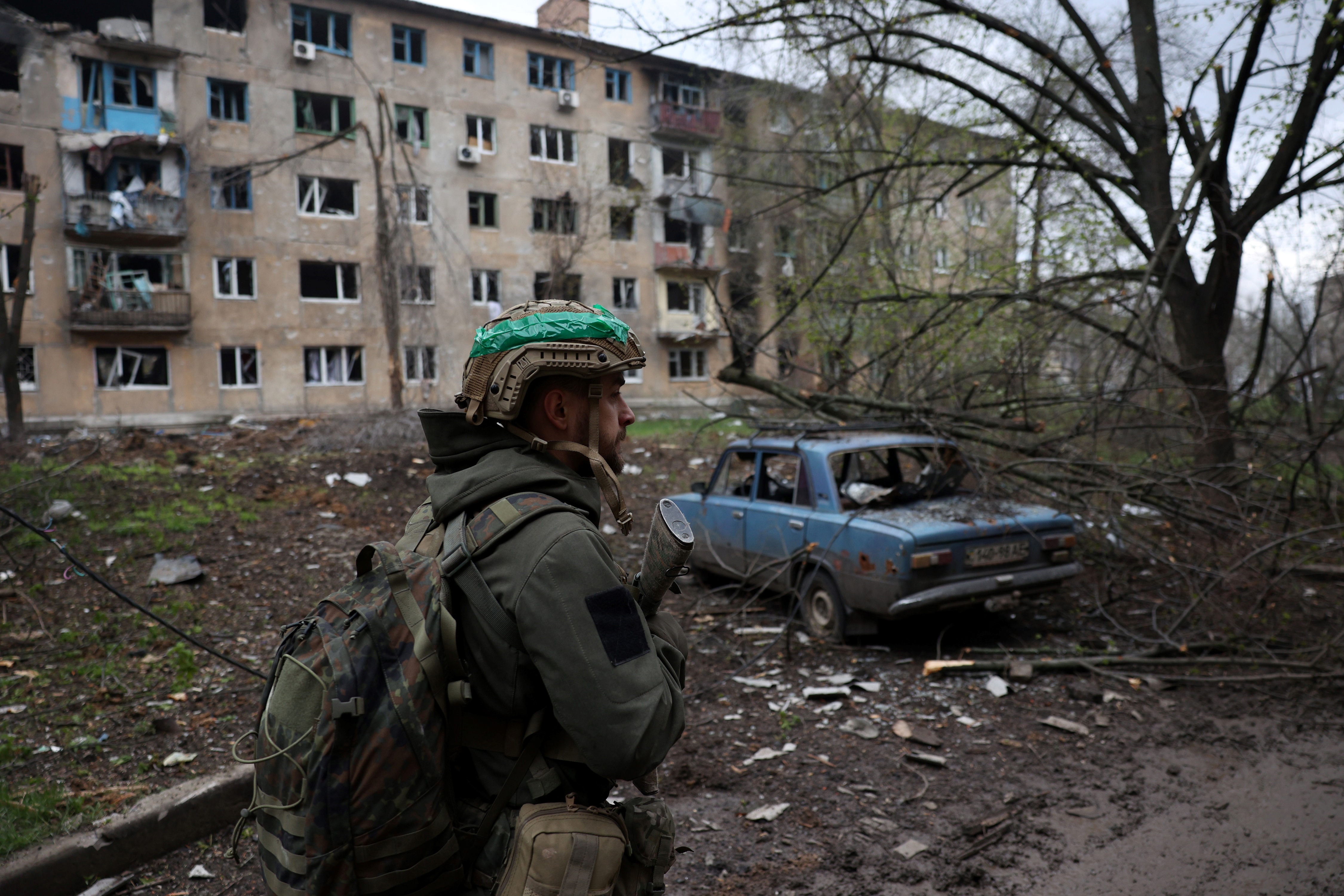 Ukrainian serviceman