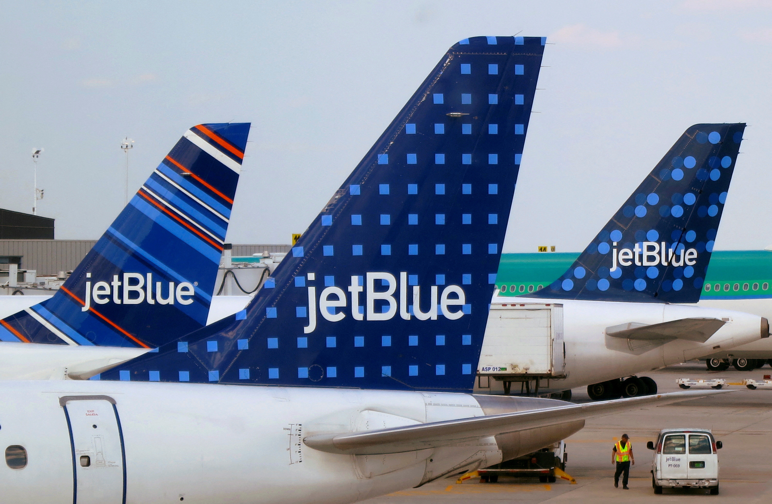 JetBlue Airways also faces a second challenge from the US Justice Department in its acquisition of the budget airline Spirit