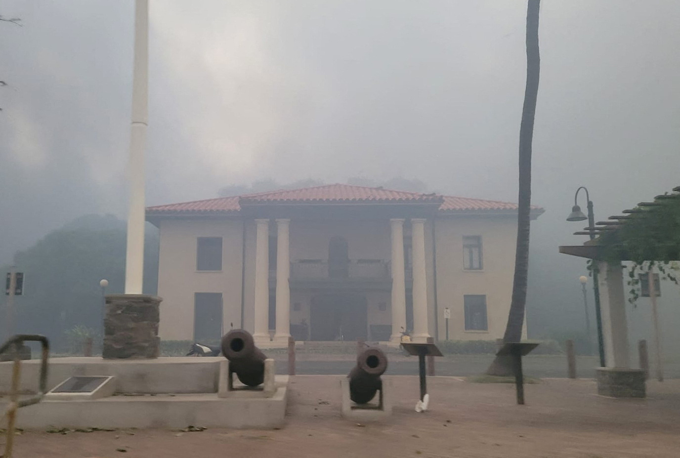 Lahaina courthouse